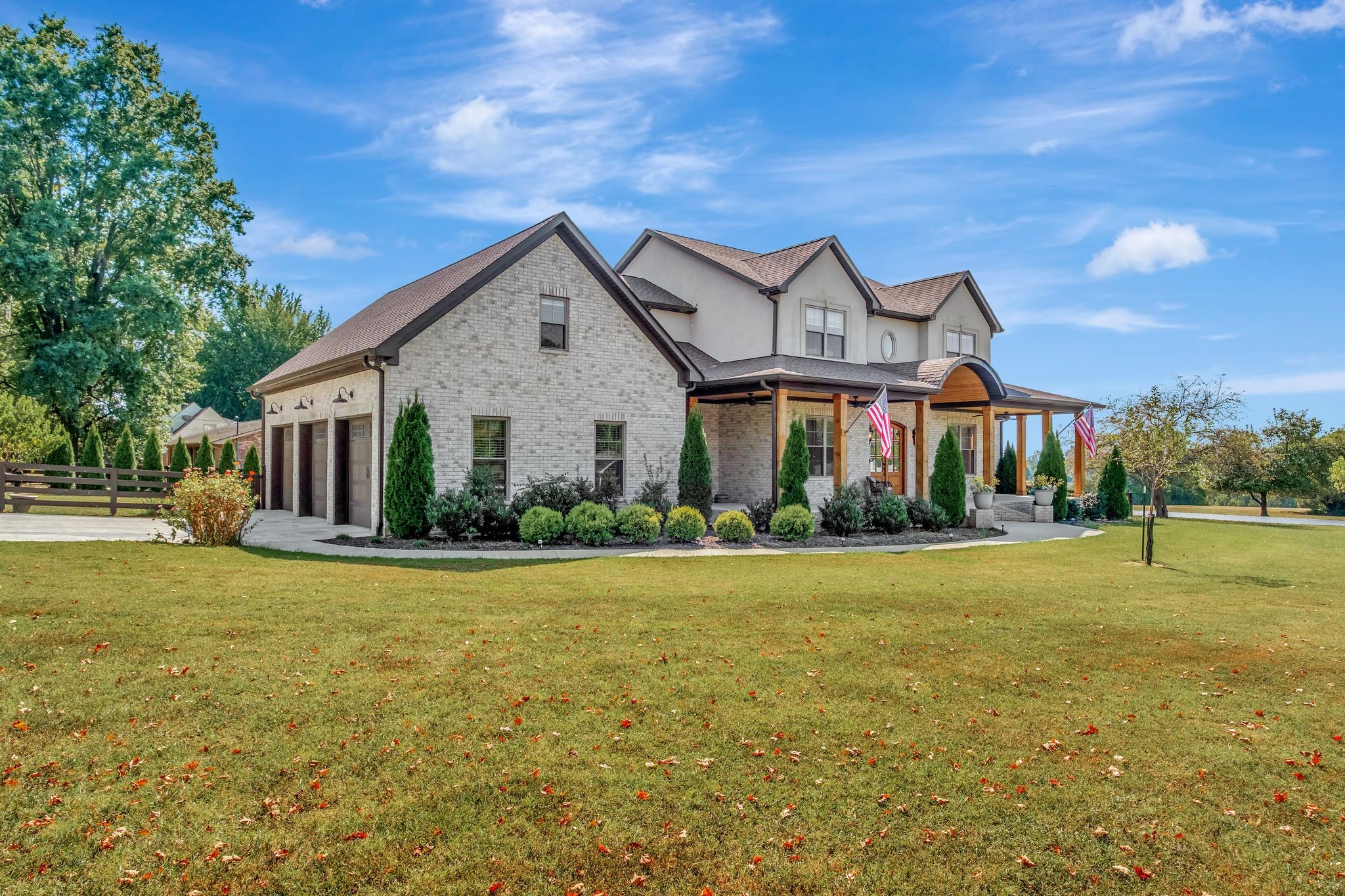 153 Riverwood Dr