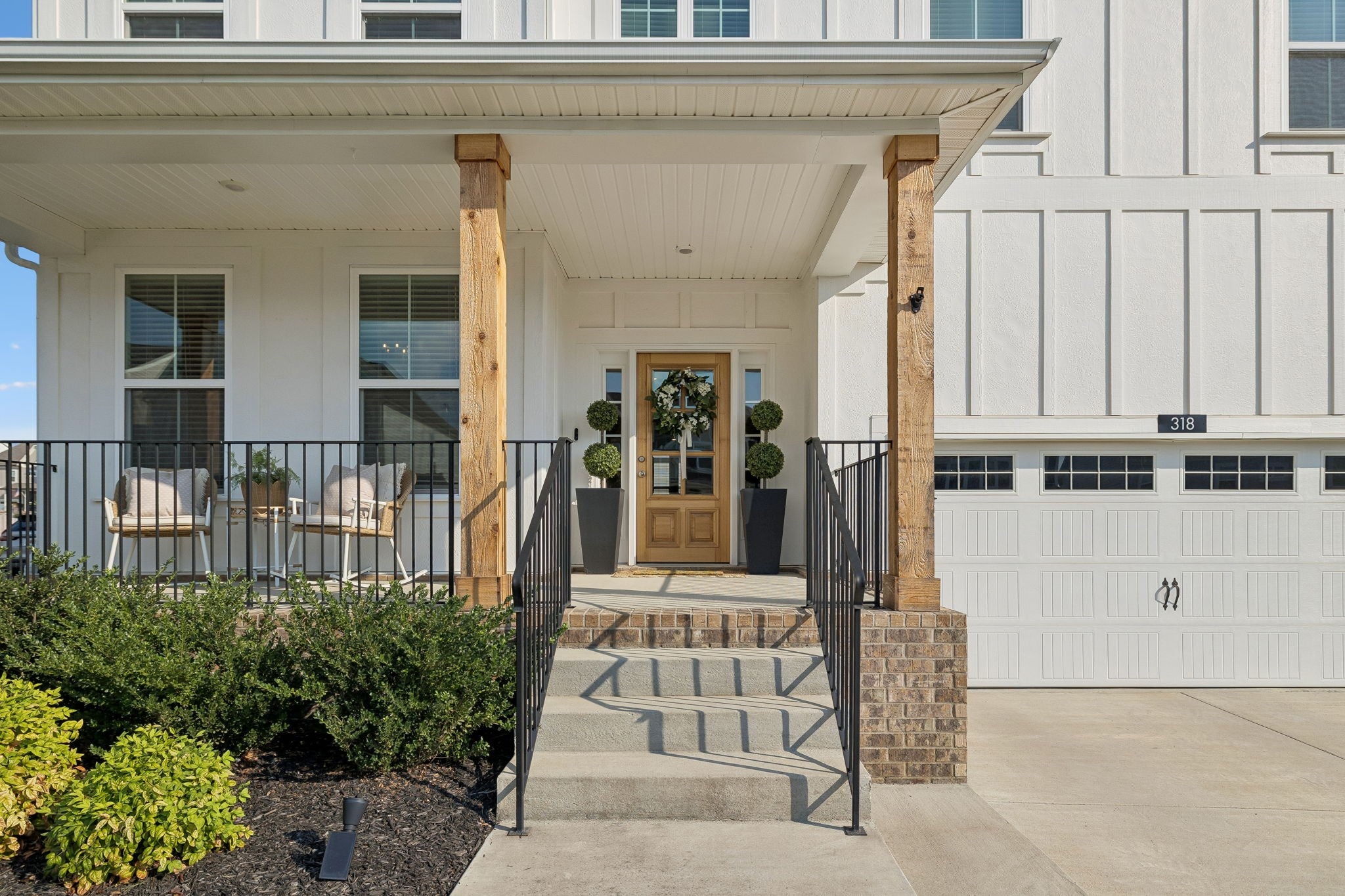 318 Rawling Ln