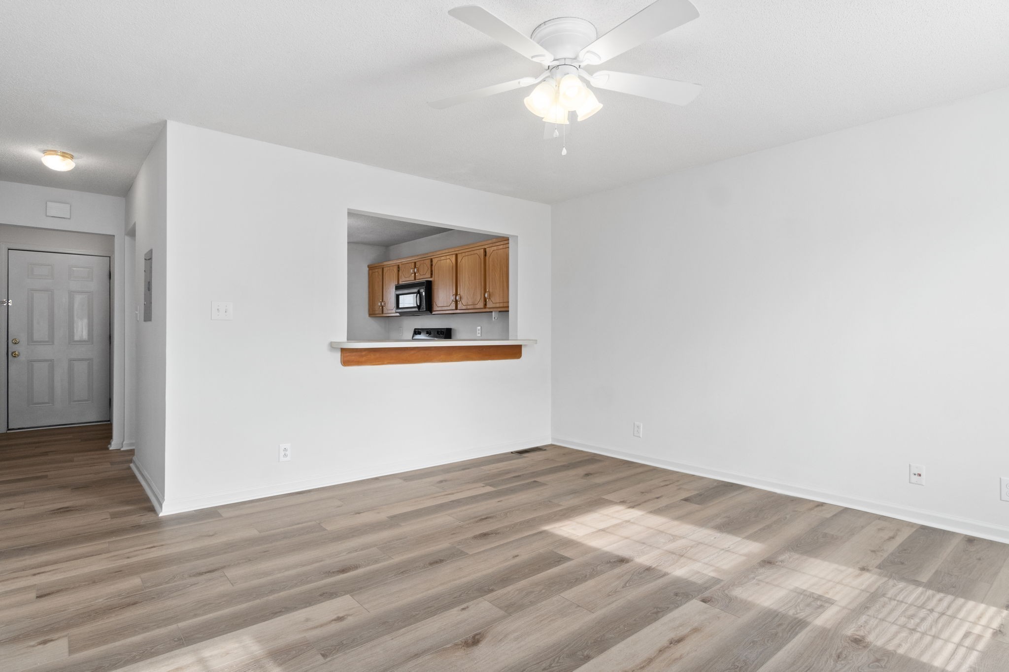 Oak Grove, Kentucky 42262, United States, 2 Bedrooms Bedrooms, ,2 BathroomsBathrooms,Residential,Active,105429