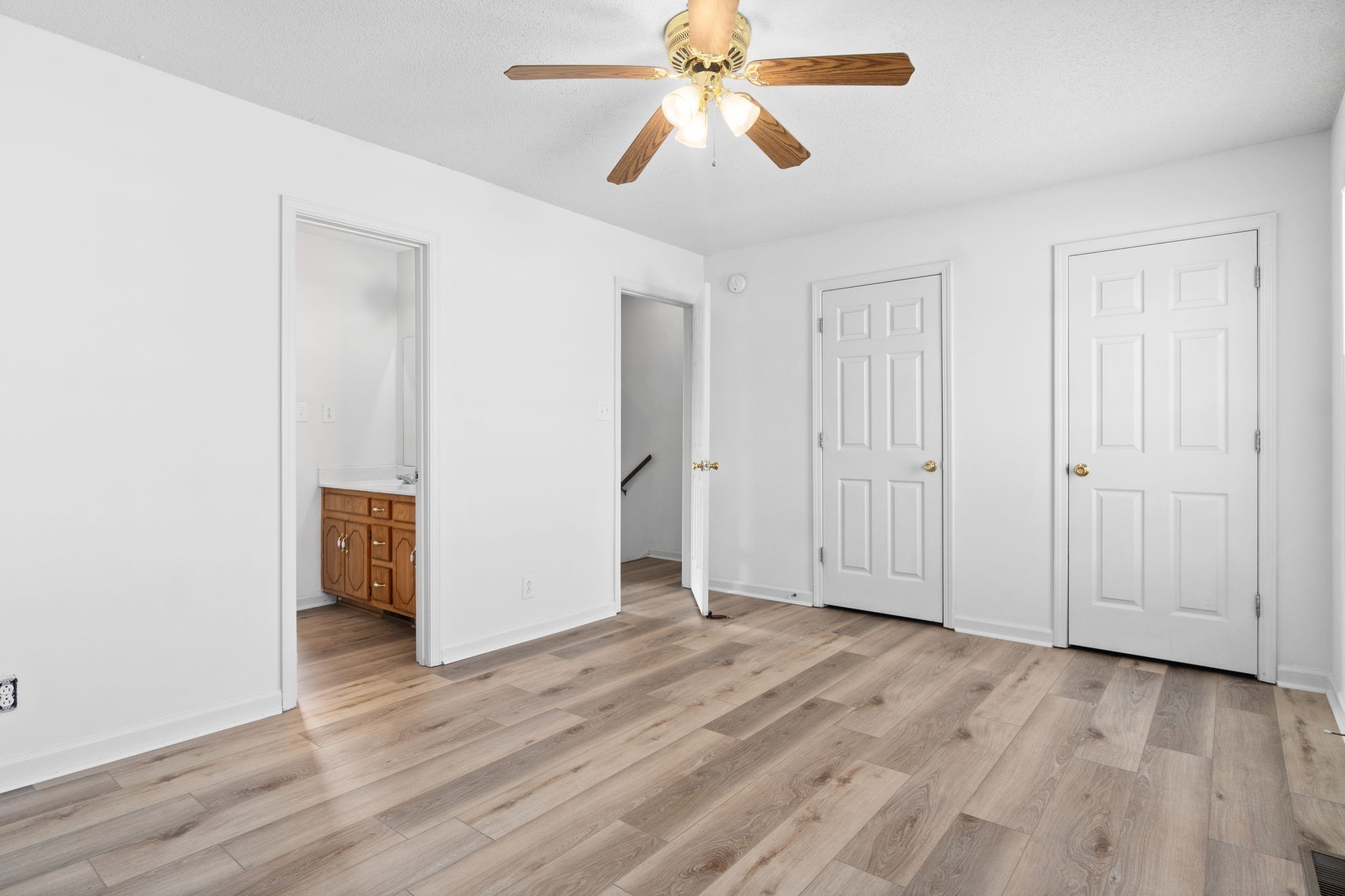 Oak Grove, Kentucky 42262, United States, 2 Bedrooms Bedrooms, ,2 BathroomsBathrooms,Residential,Active,105429