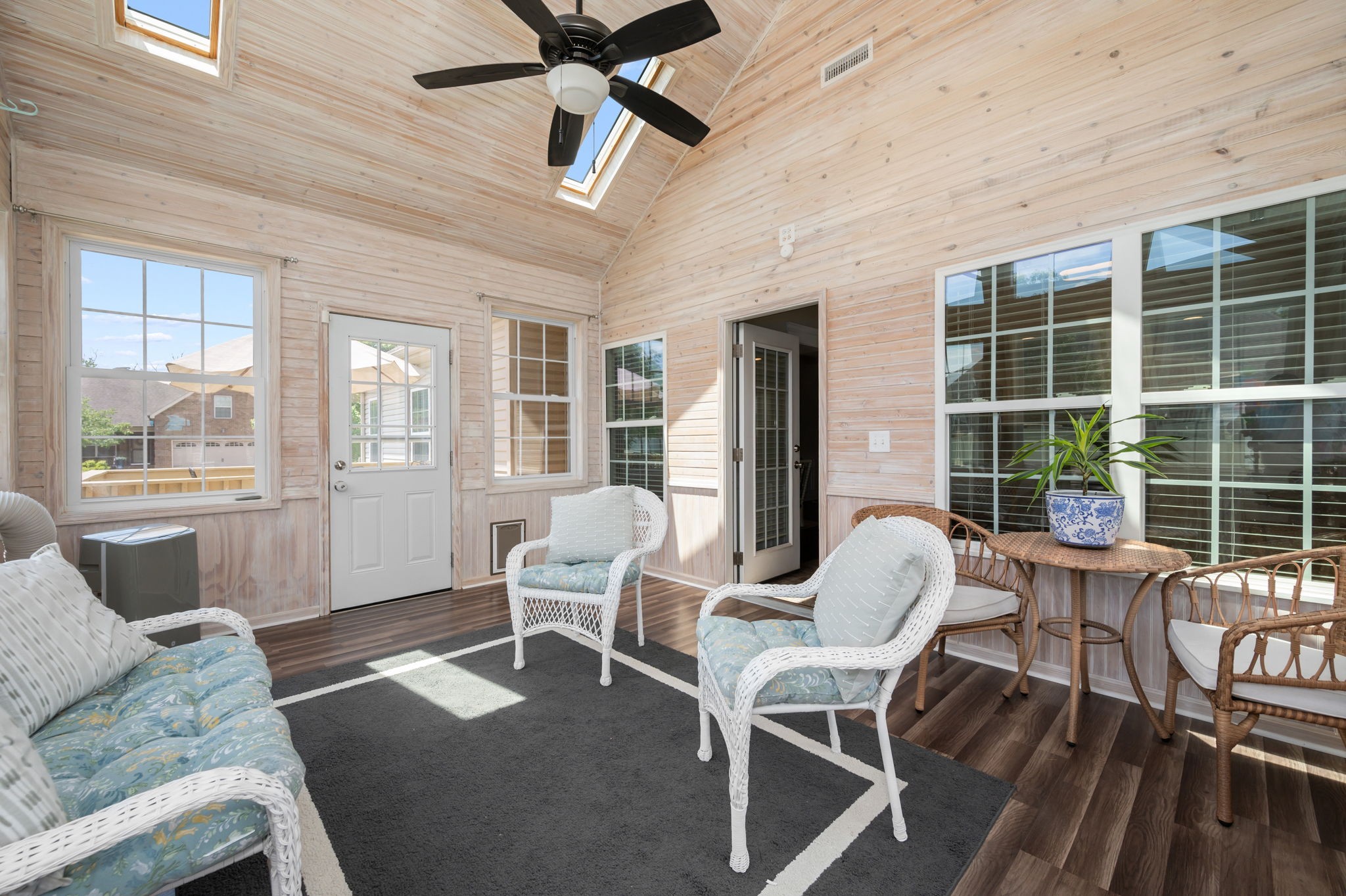 2308 Foxworth Ct