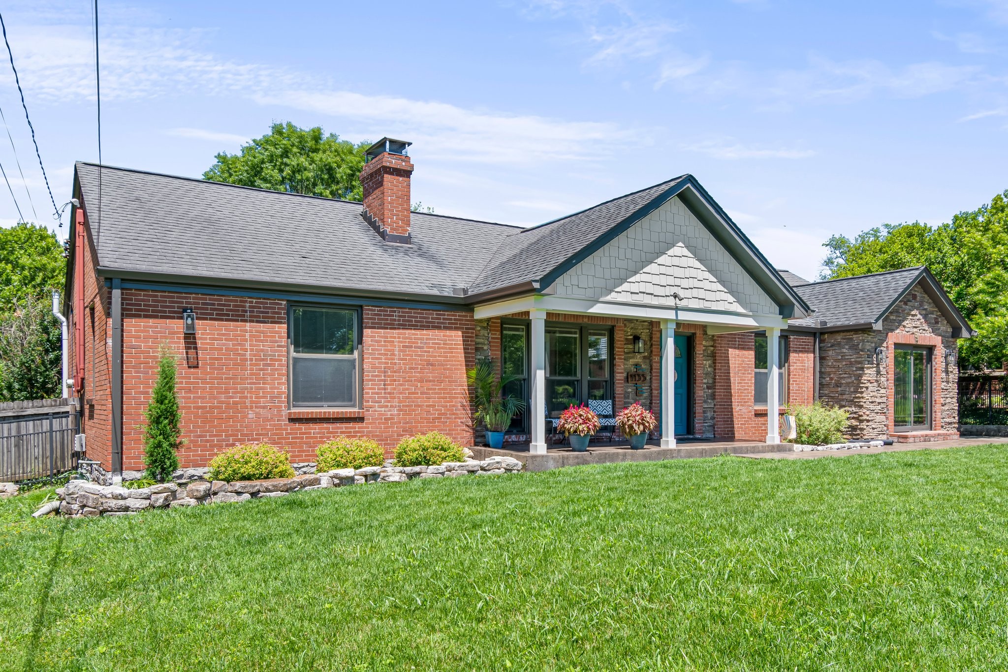 1135 Riverwood Dr