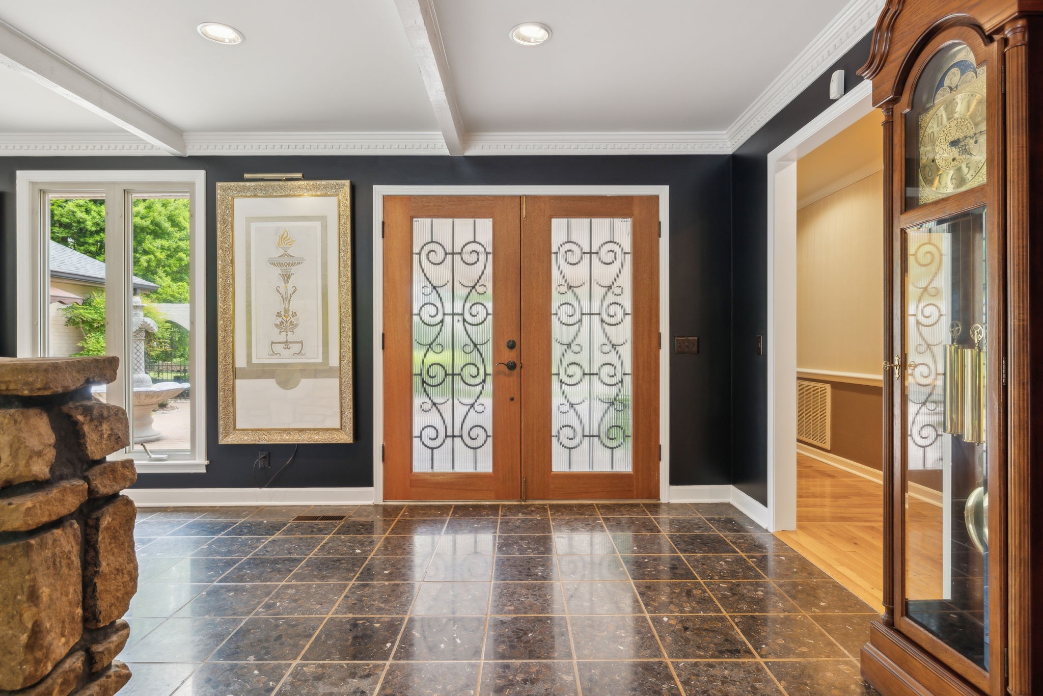 321 Granny White Pike