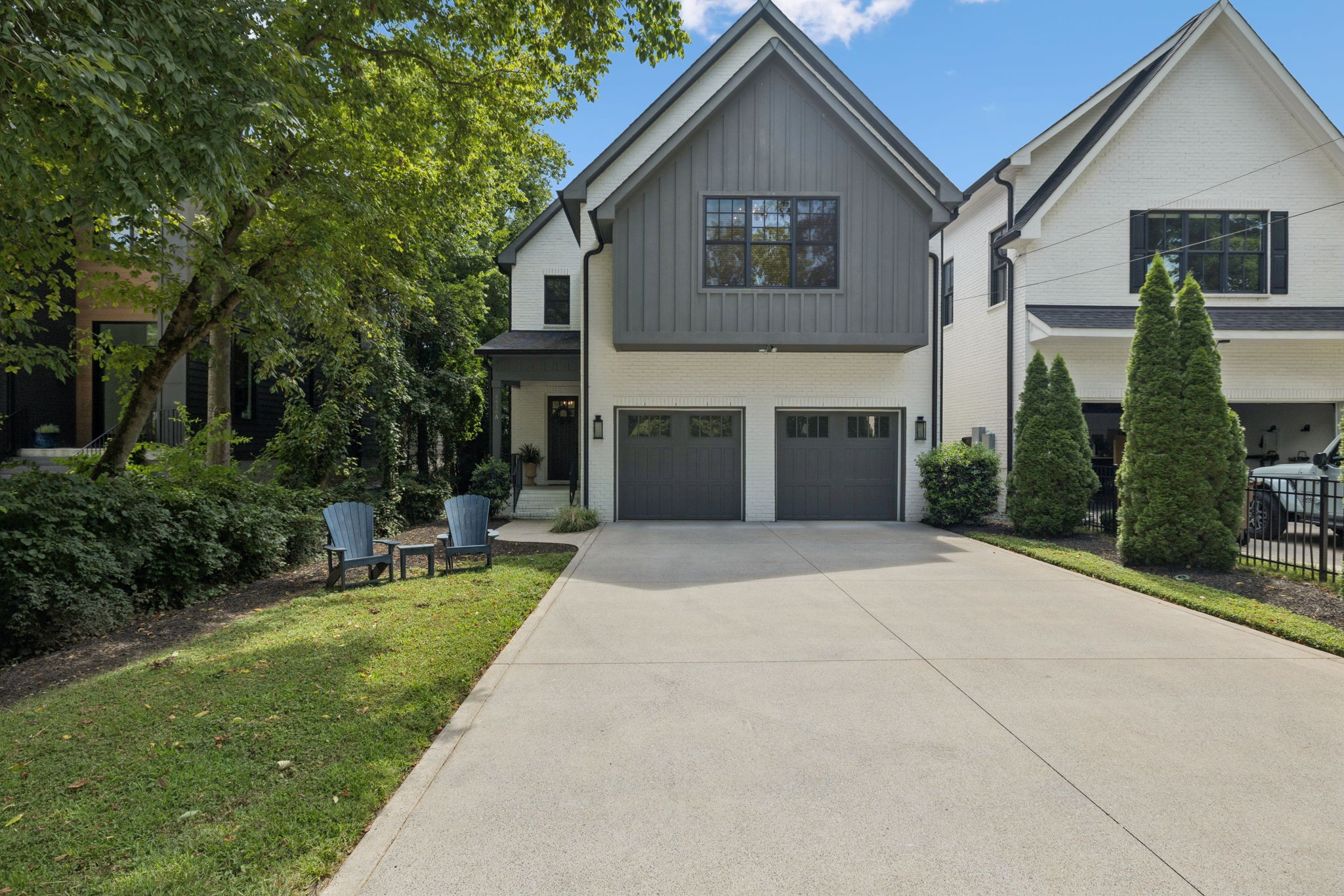 4416A Lealand Ln
