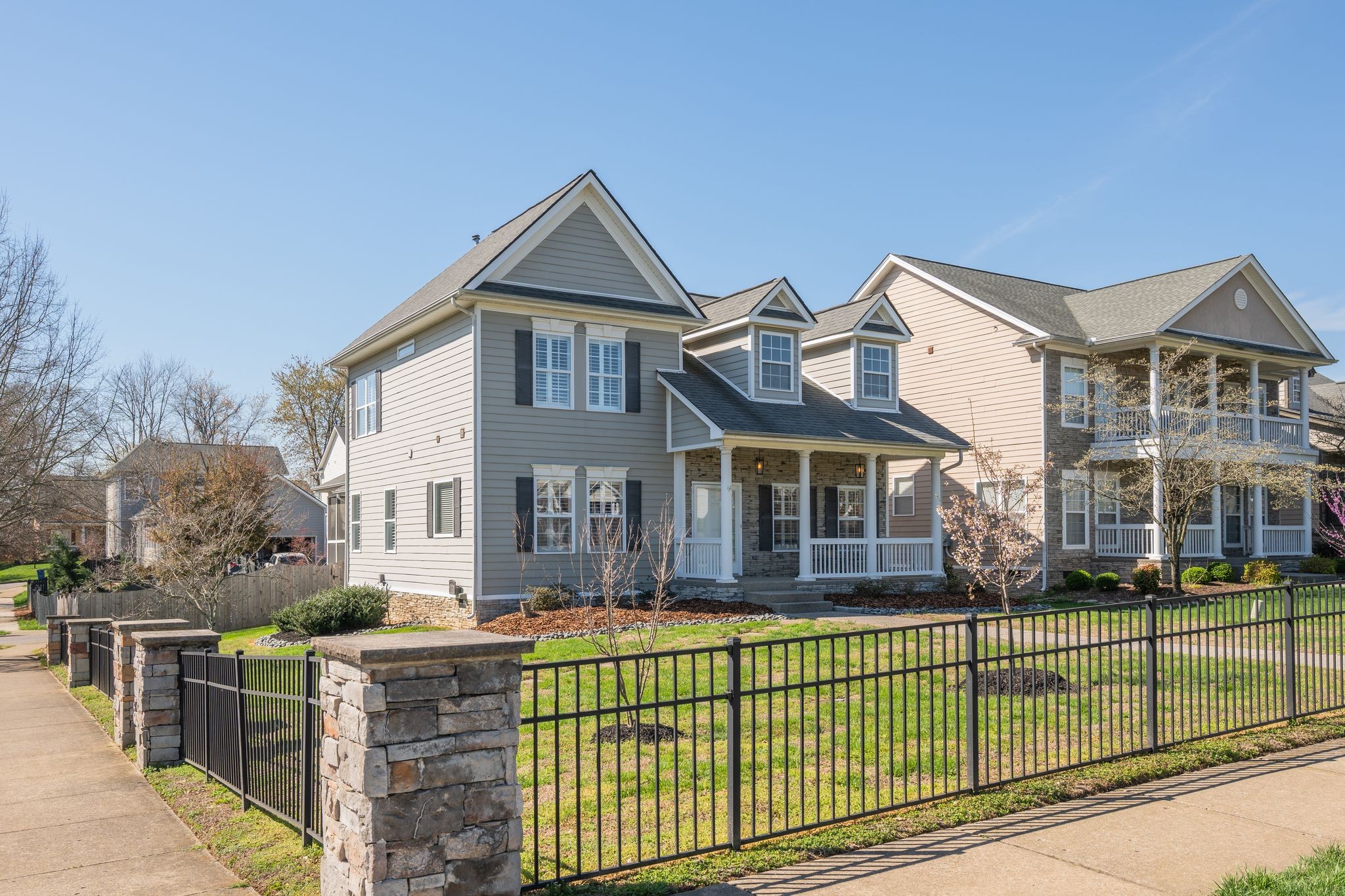 1377 Liberty Pike