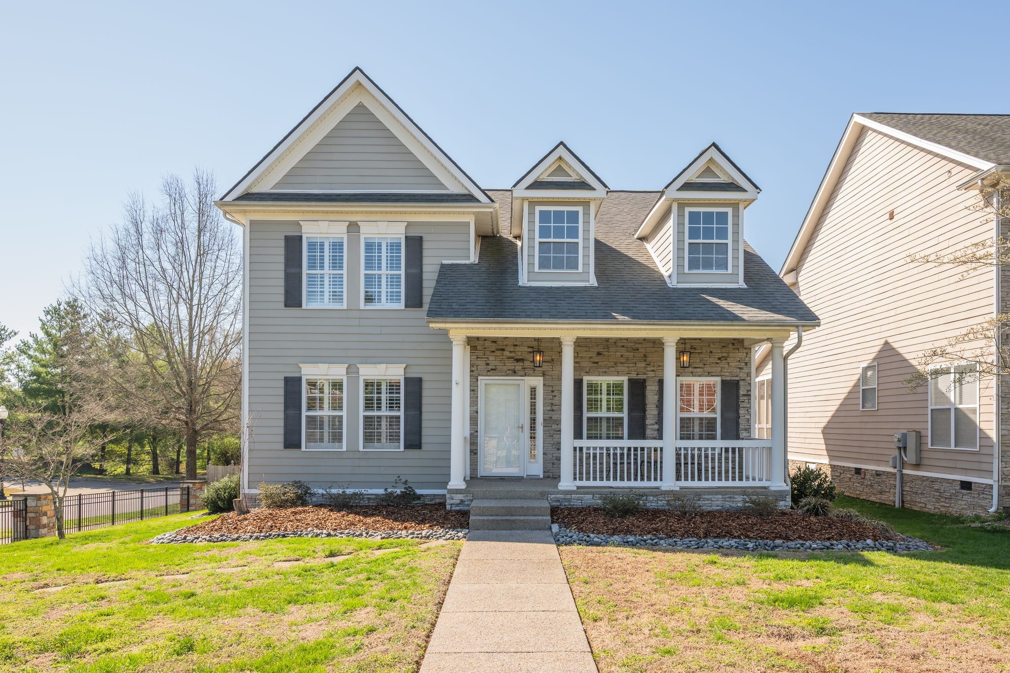 1377 Liberty Pike