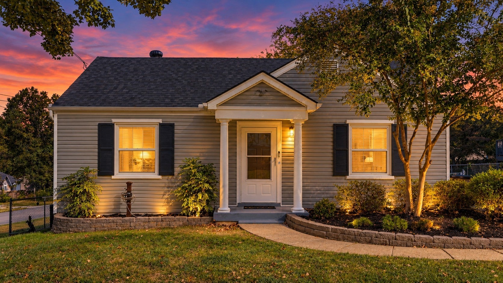 2-bed listing at 1322 Kenton Pl, Nashville