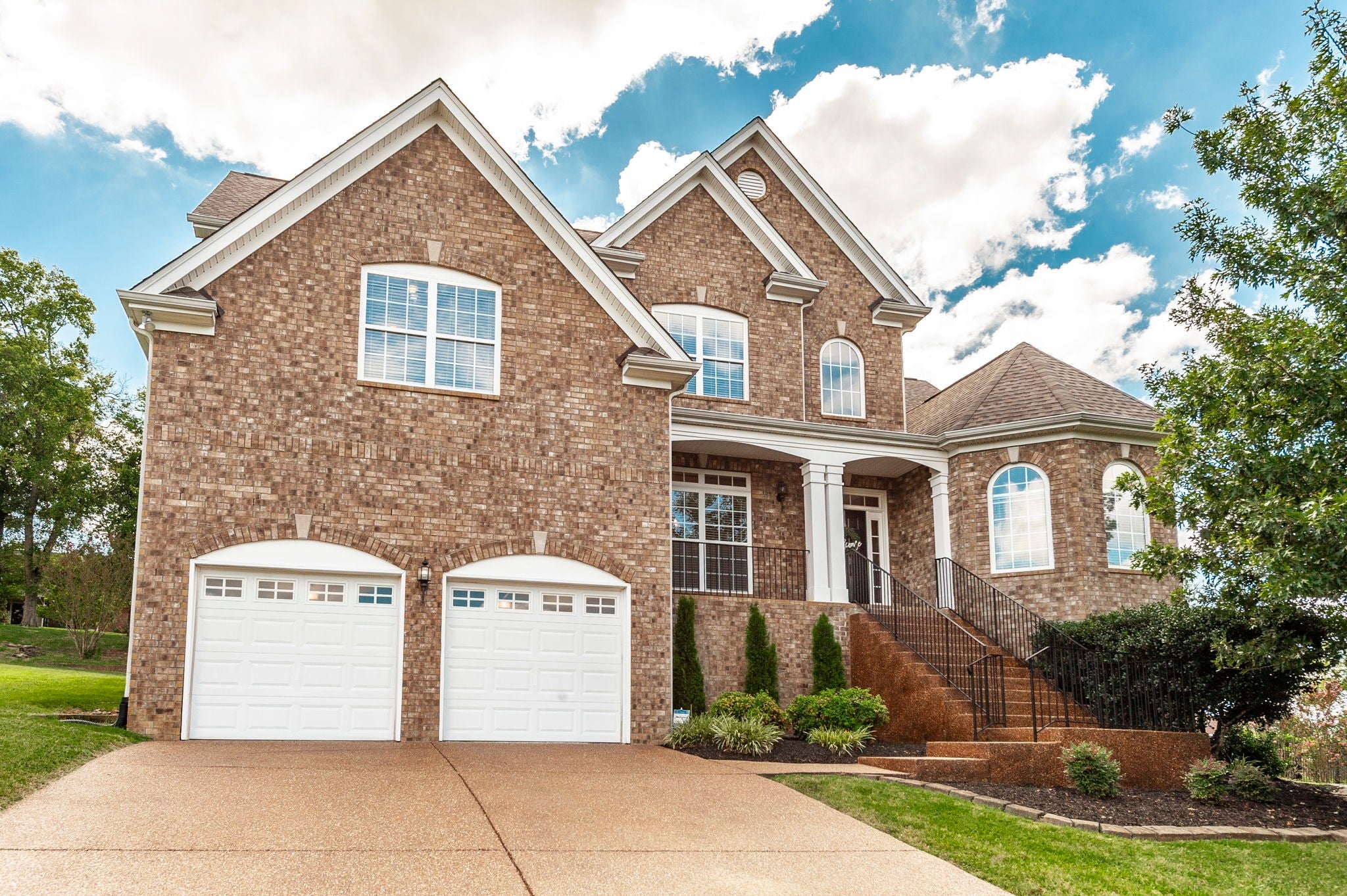 2054 Katherine Dr