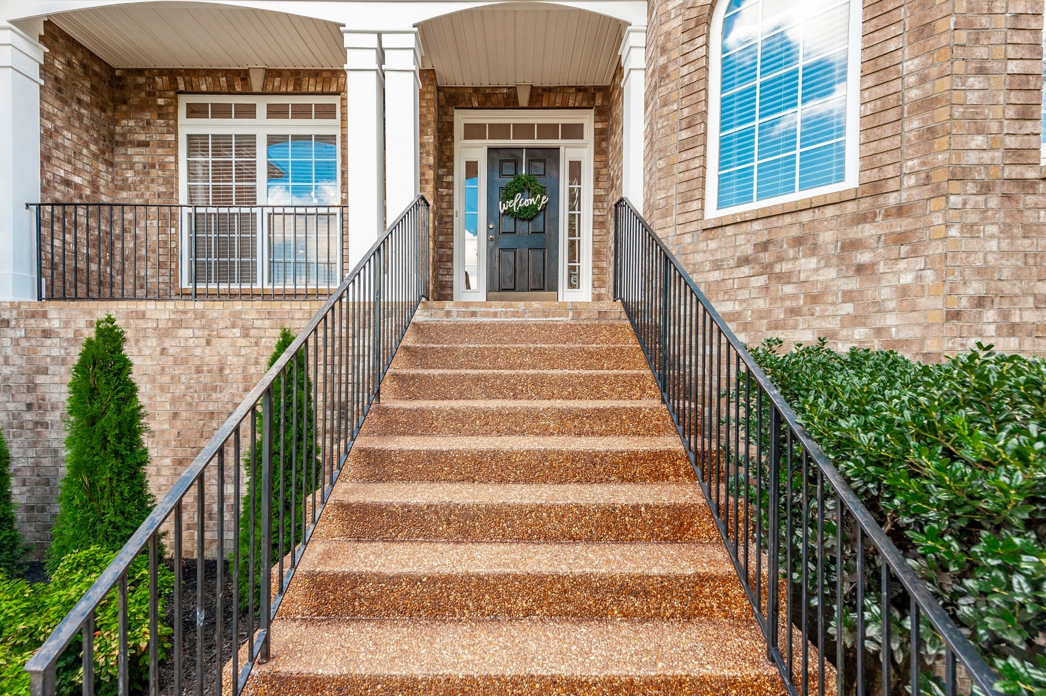2054 Katherine Dr