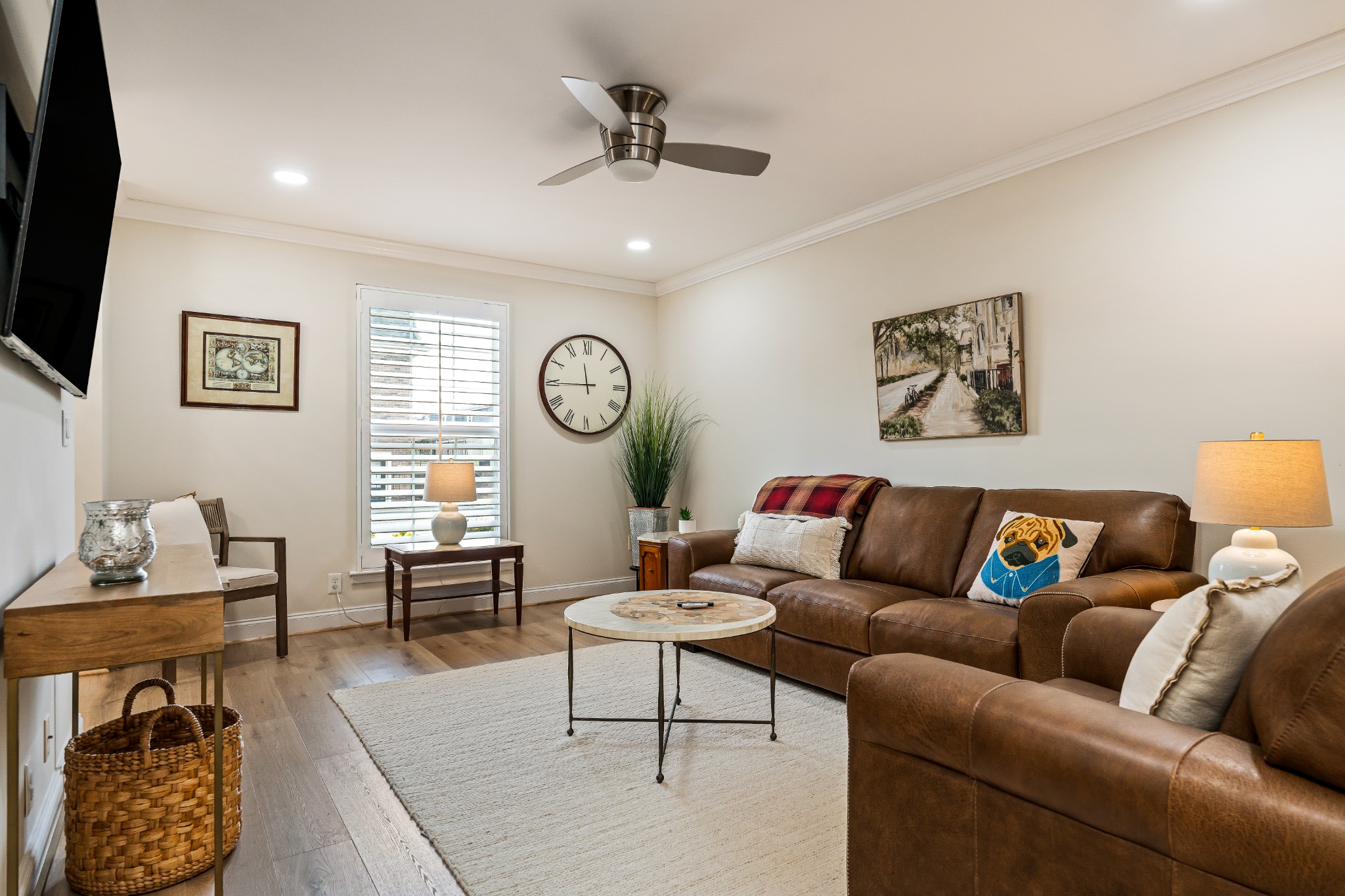 1010 Country Club Rd N3