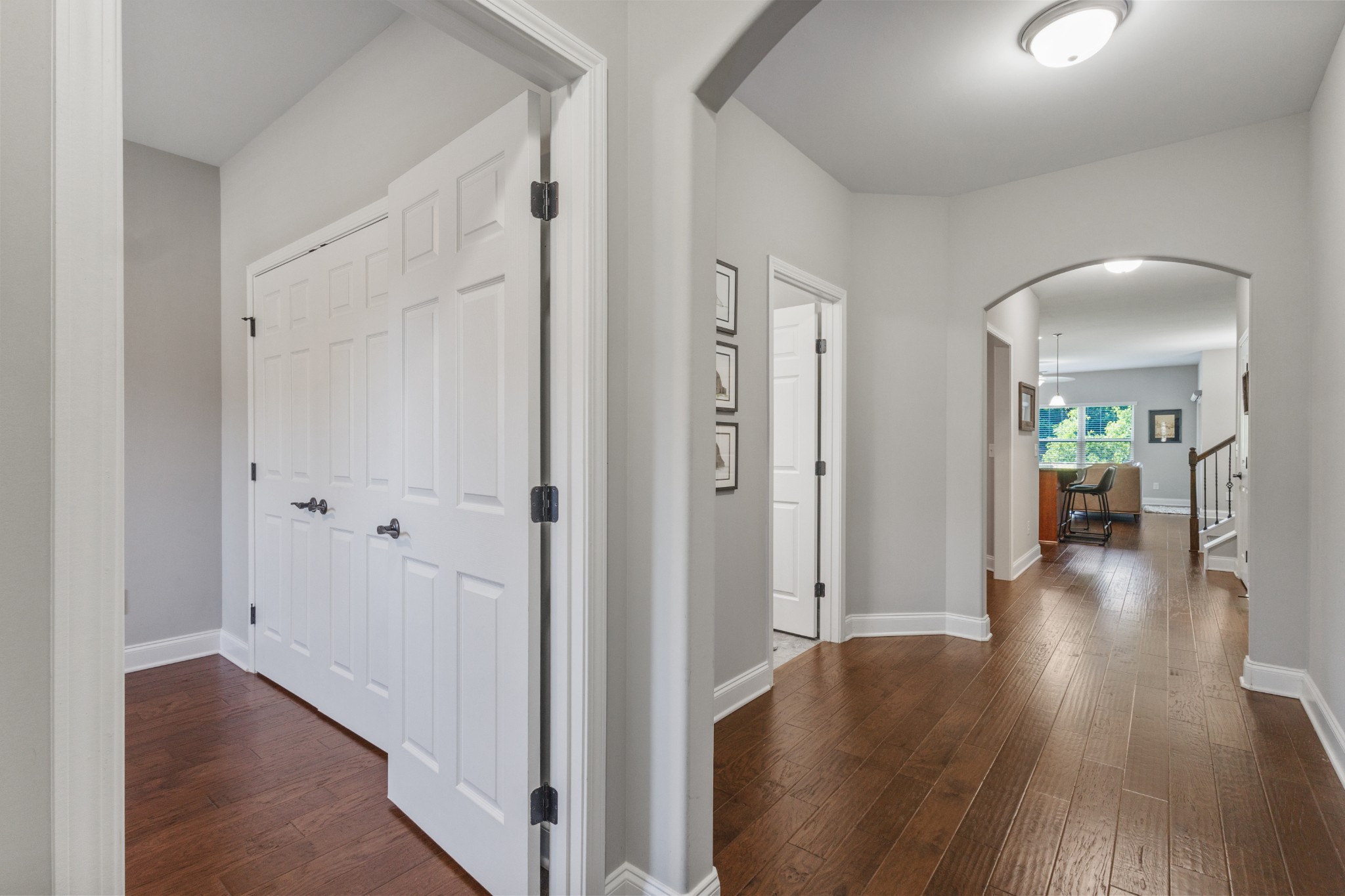 864 Meadowcrest Way 823