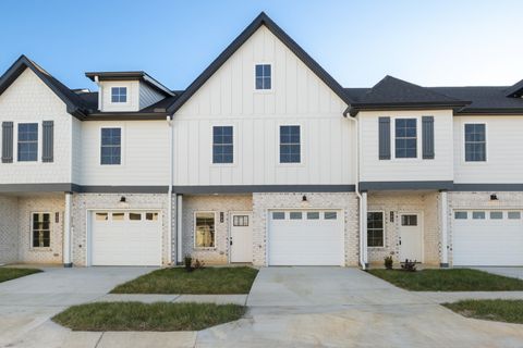 104 Maple View Dr Lebanon TN 37090