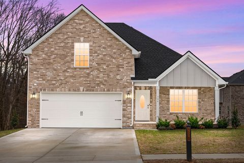 304 Bluebell Dr Clarksville TN 37043