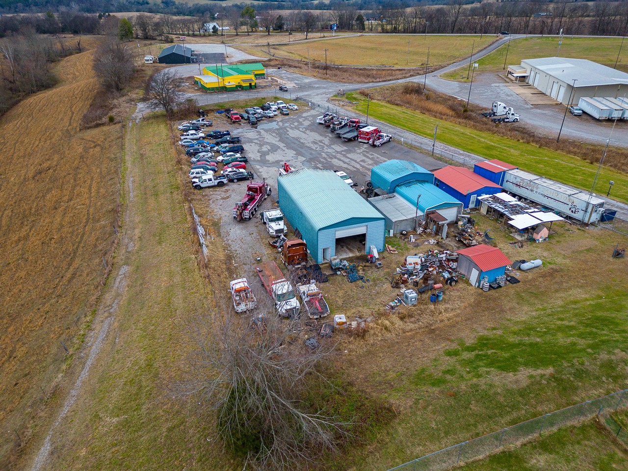 9122 Lewisburg Hwy