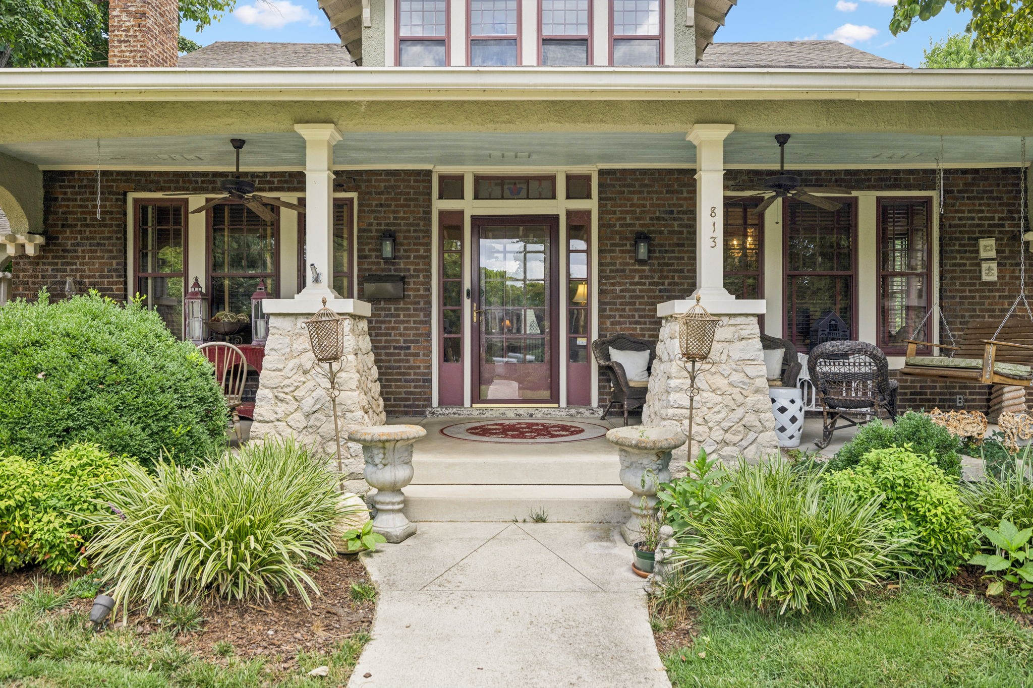 813 Barrow Ct
