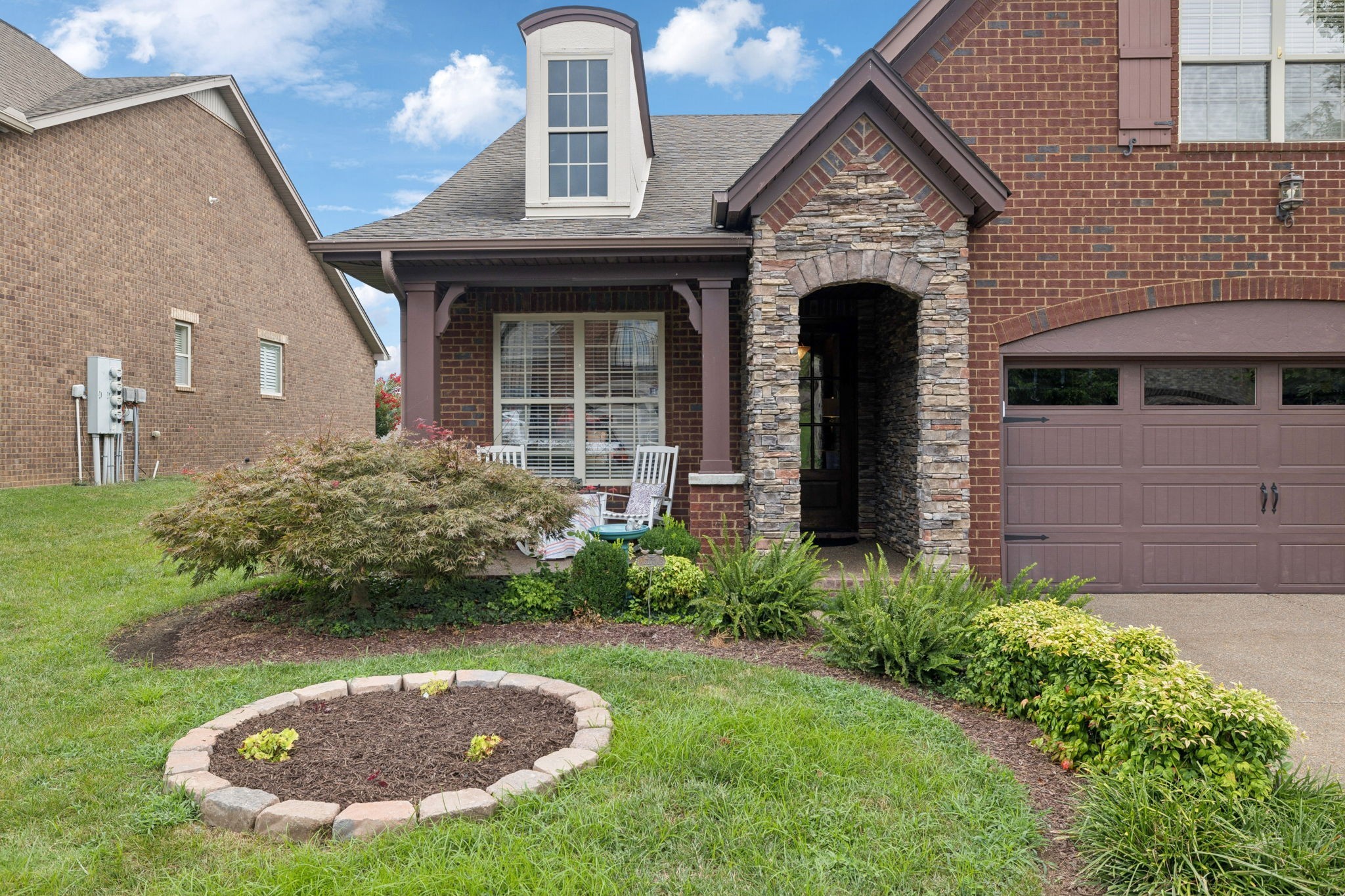 125 Village Cir