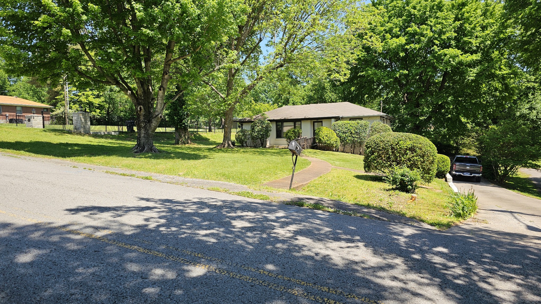 311 Emery Dr