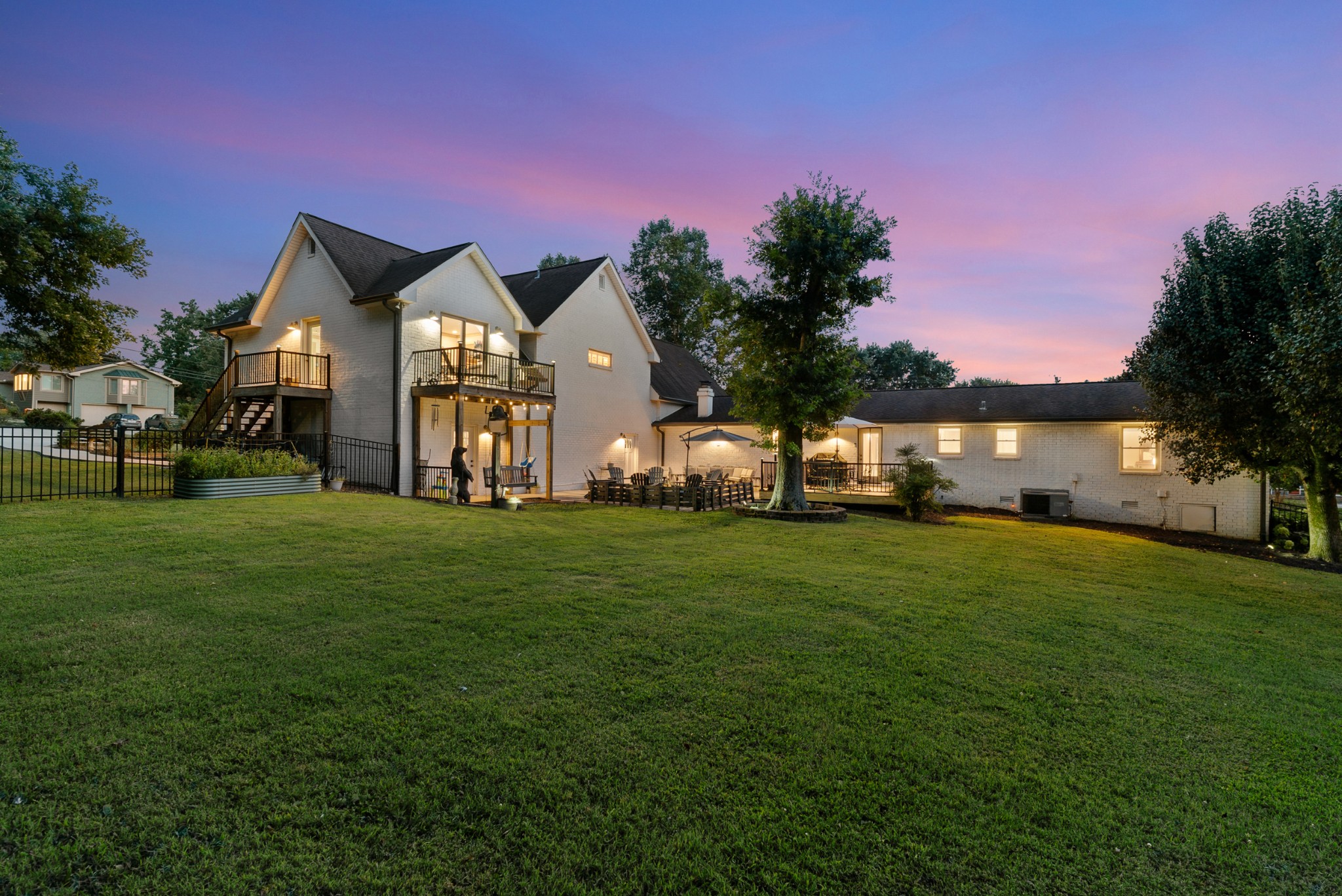 801 Loretta Dr