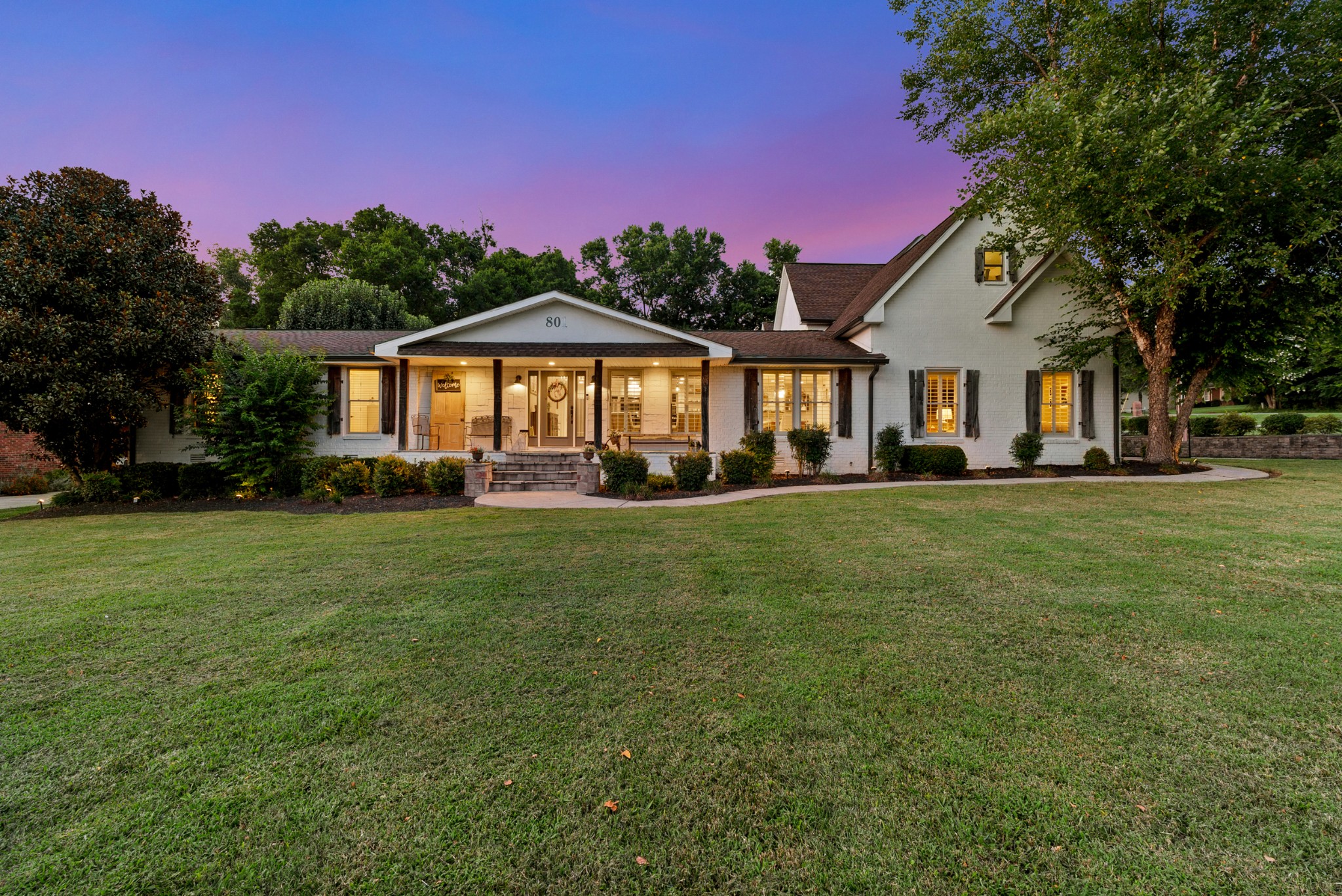 801 Loretta Dr