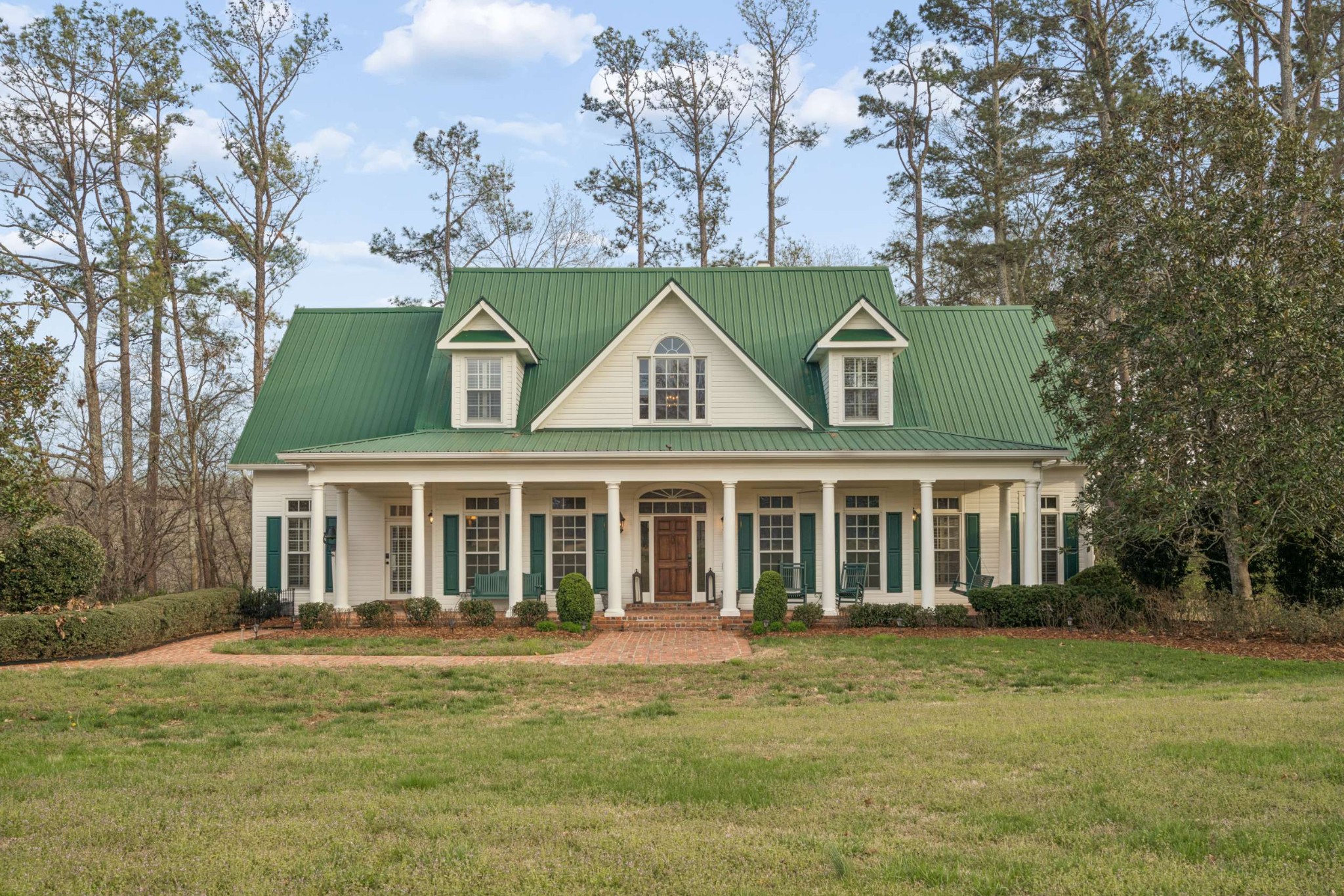 324 E Kingston Springs Rd