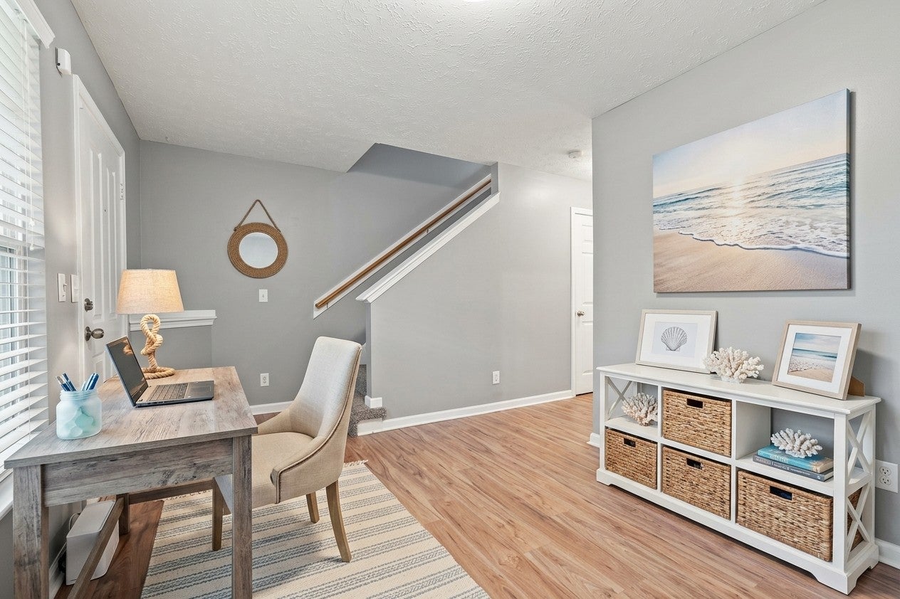 141 Shadow Glen Dr