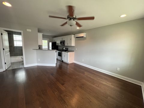 908 25th Ave N Nashville TN 37208