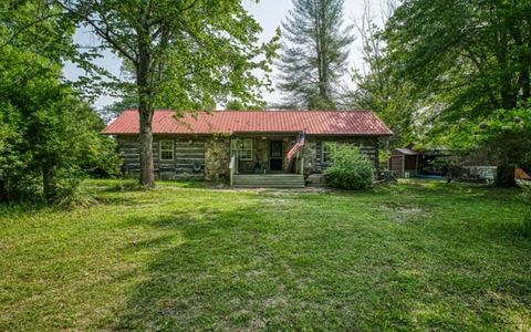 210 Kingwood Dr, Sparta, TN 38583 - MLS#: 2778621
