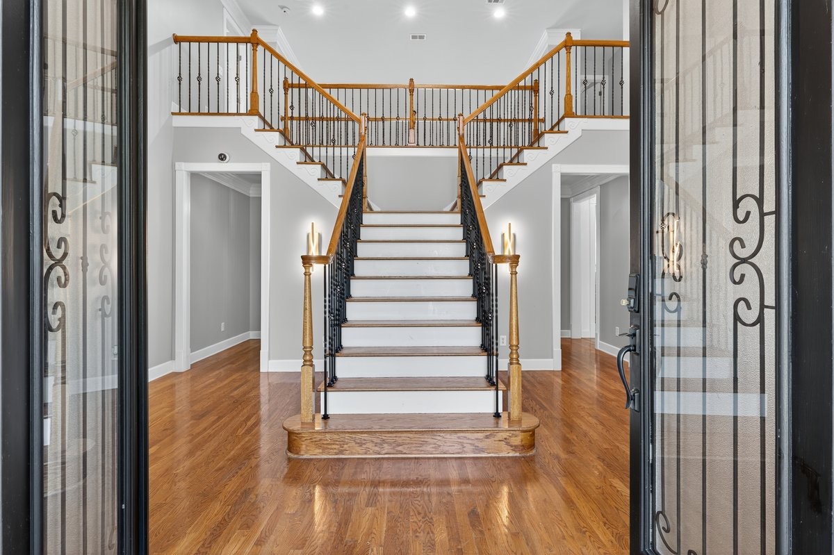 5 Ironwood Ln