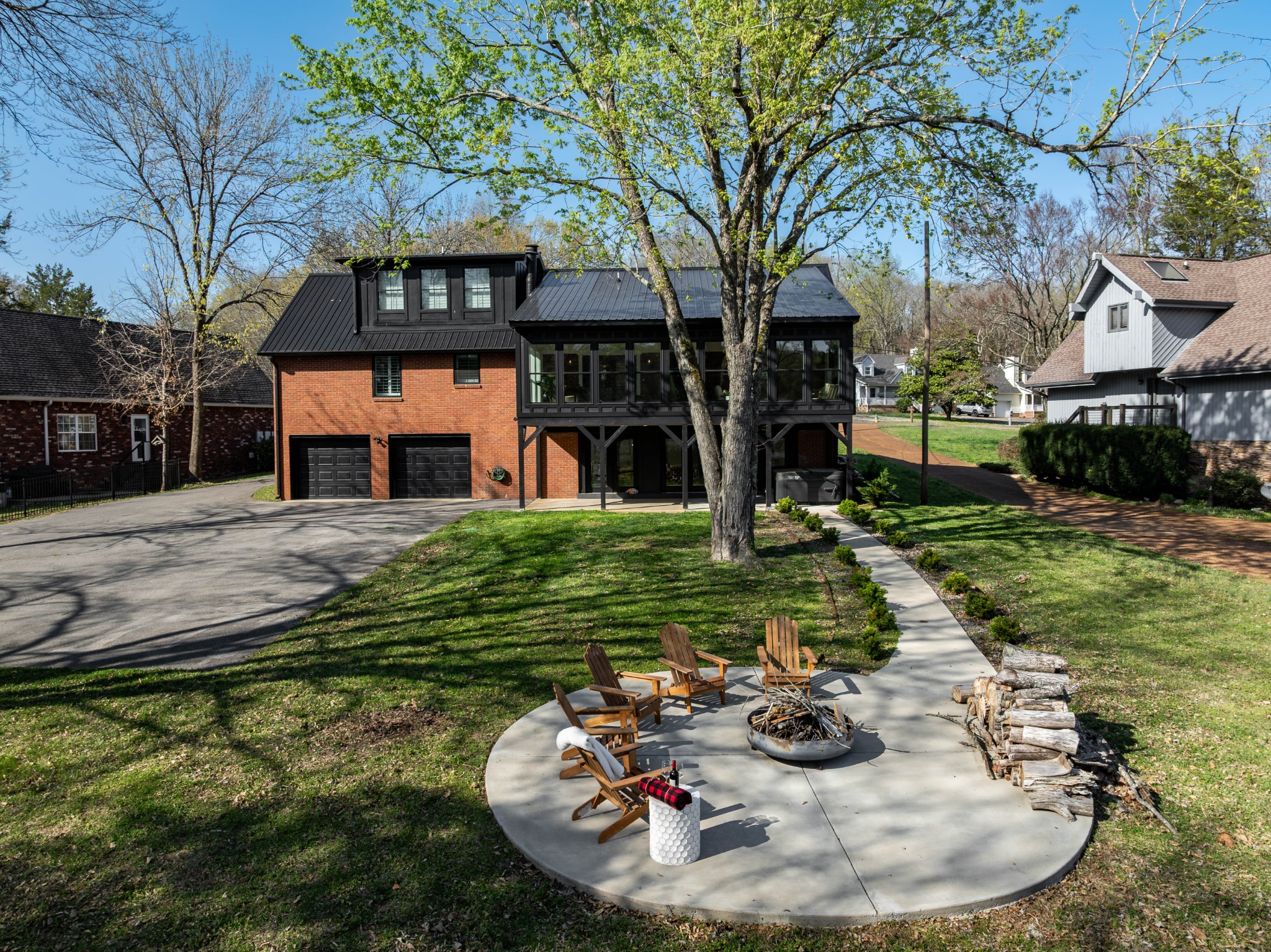 2025 Sanford Drive