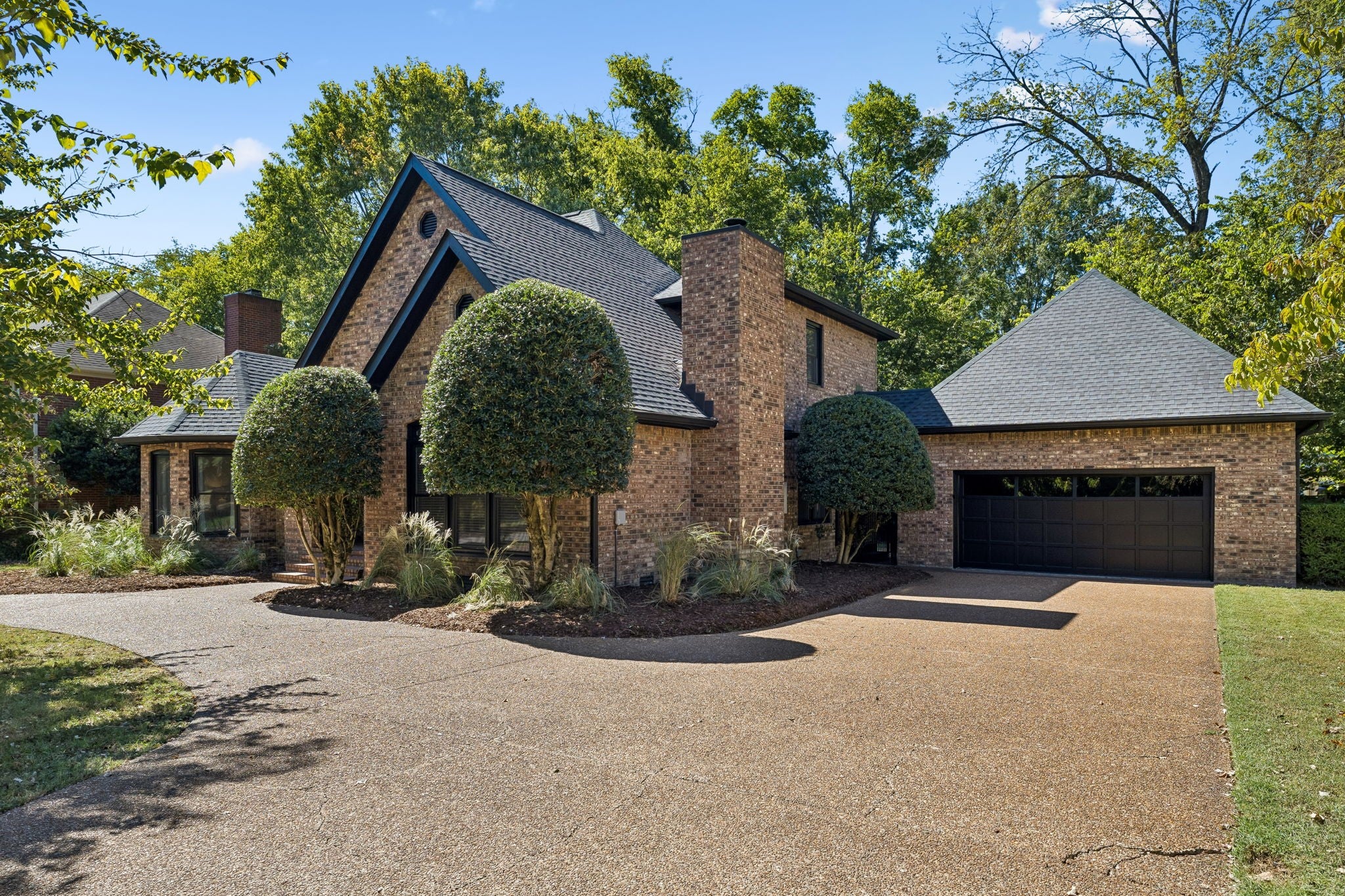 224 Pebble Glen Dr