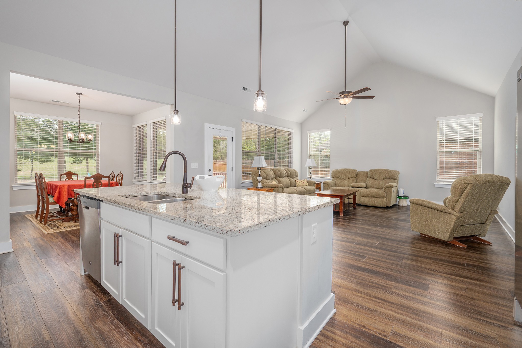 142 Fireside Dr