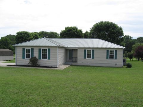 224 Gaines Cir Estill Springs TN 37330