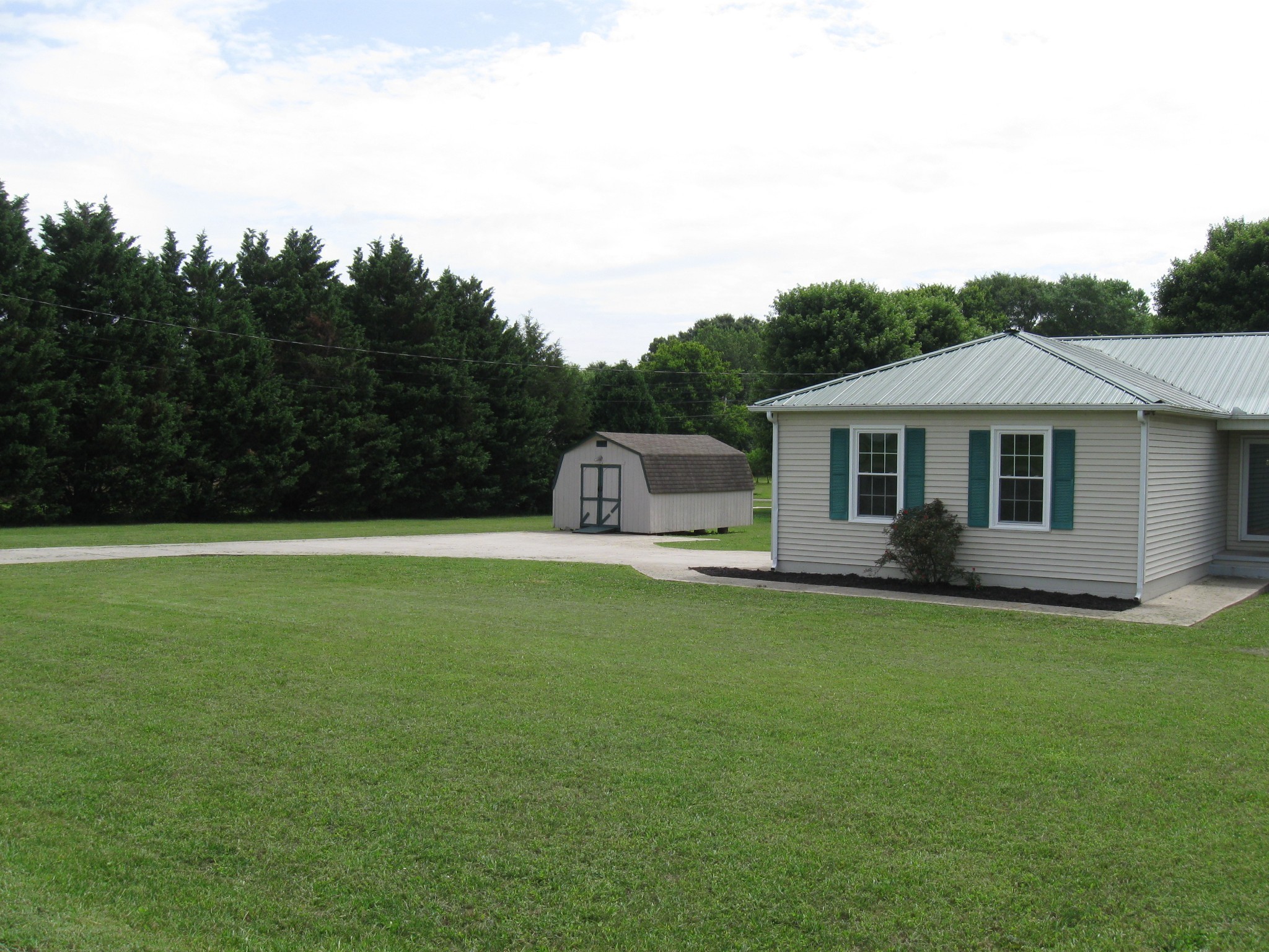 224 Gaines Cir