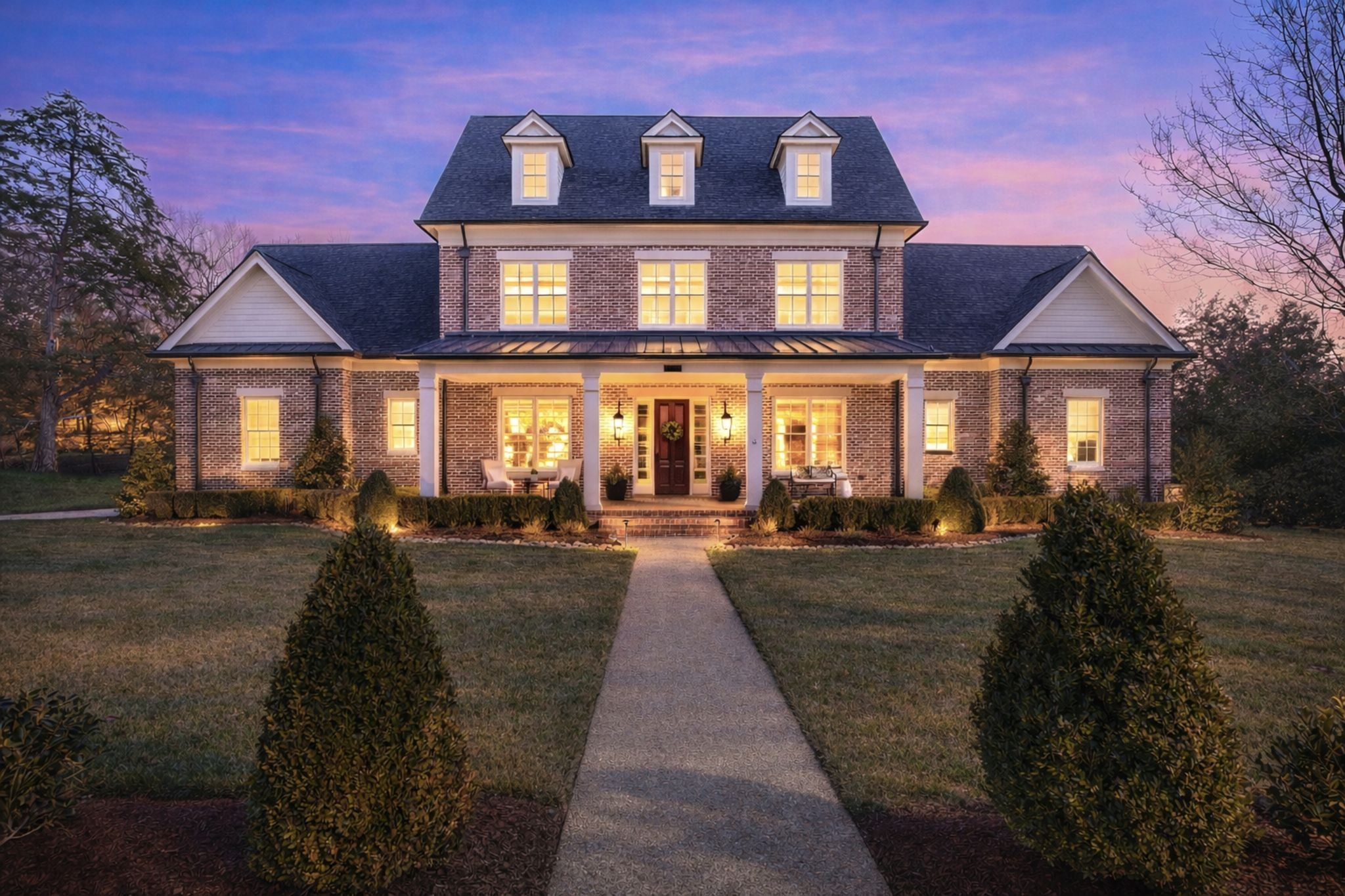 1204 Echo Ln