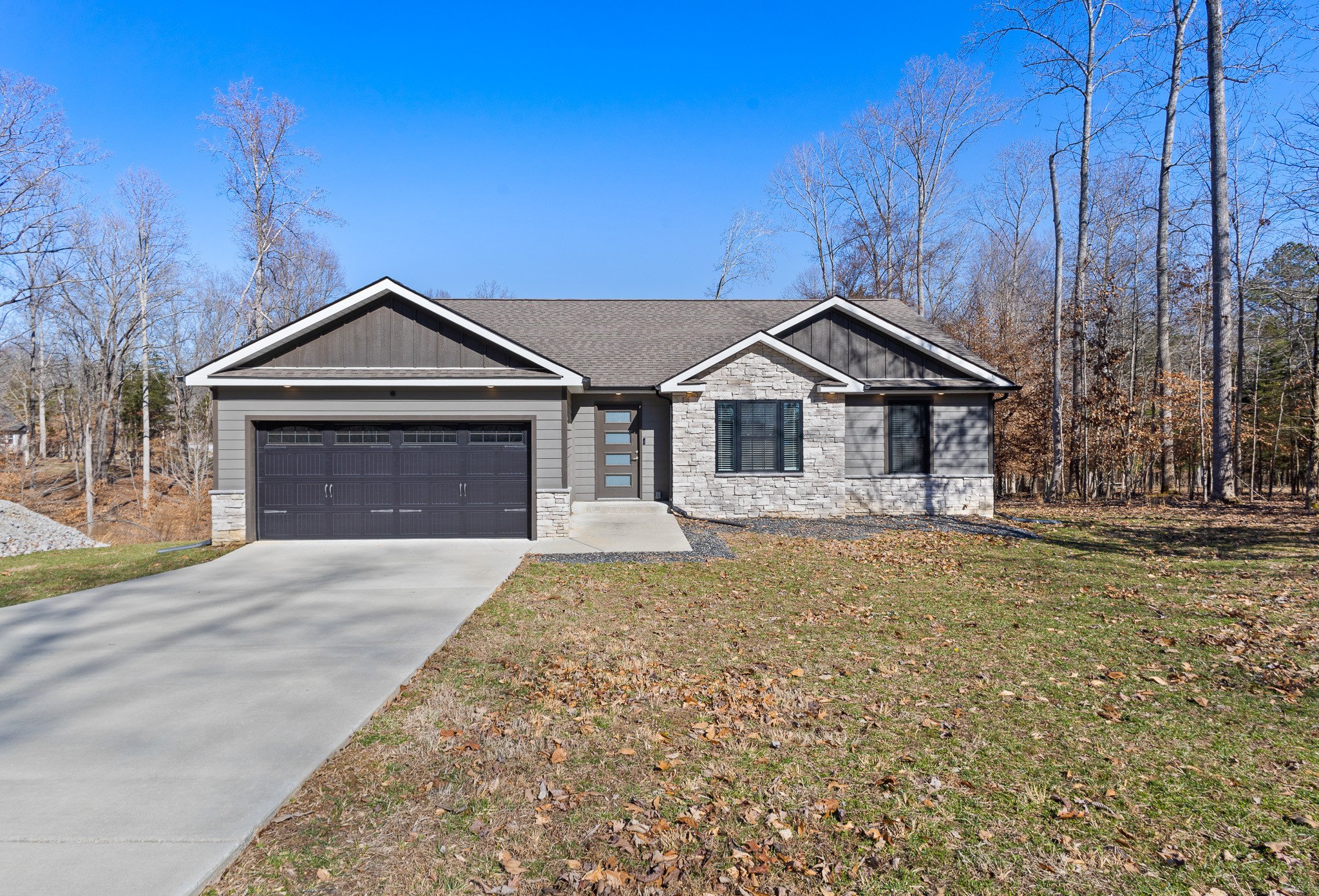 1517 Ridgeview Run