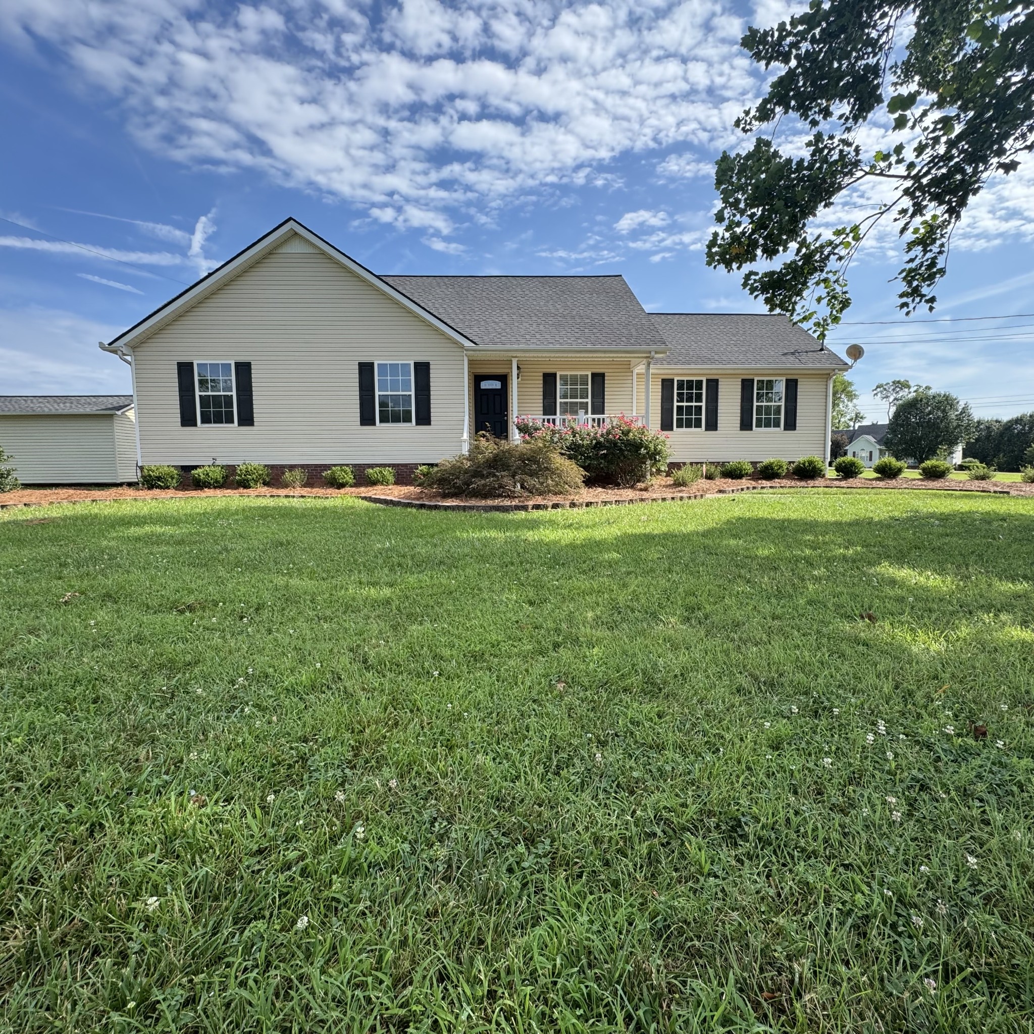 212 Towbridge Dr