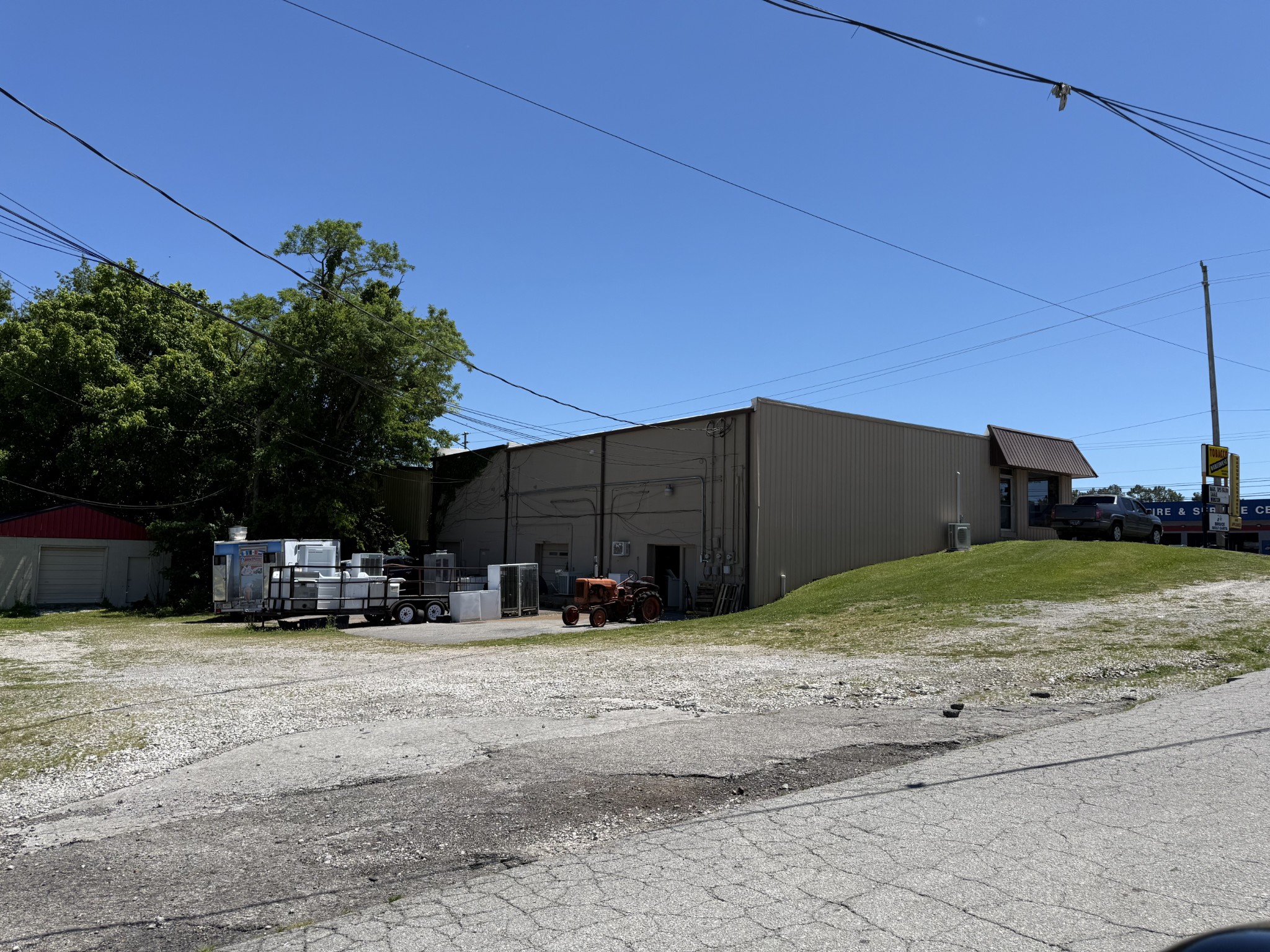 410 S James M Campbell Blvd