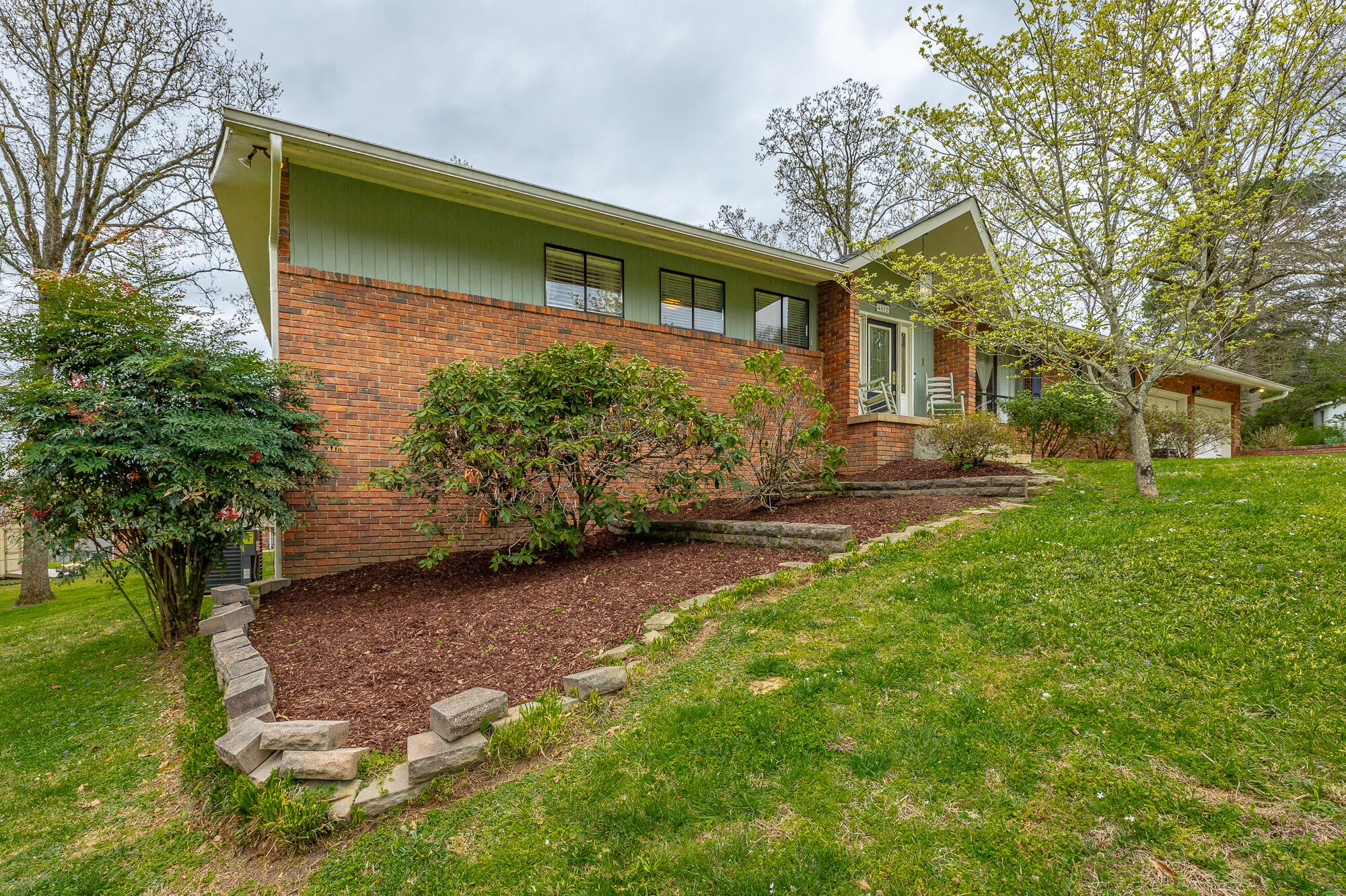 4812 Montcrest Circle