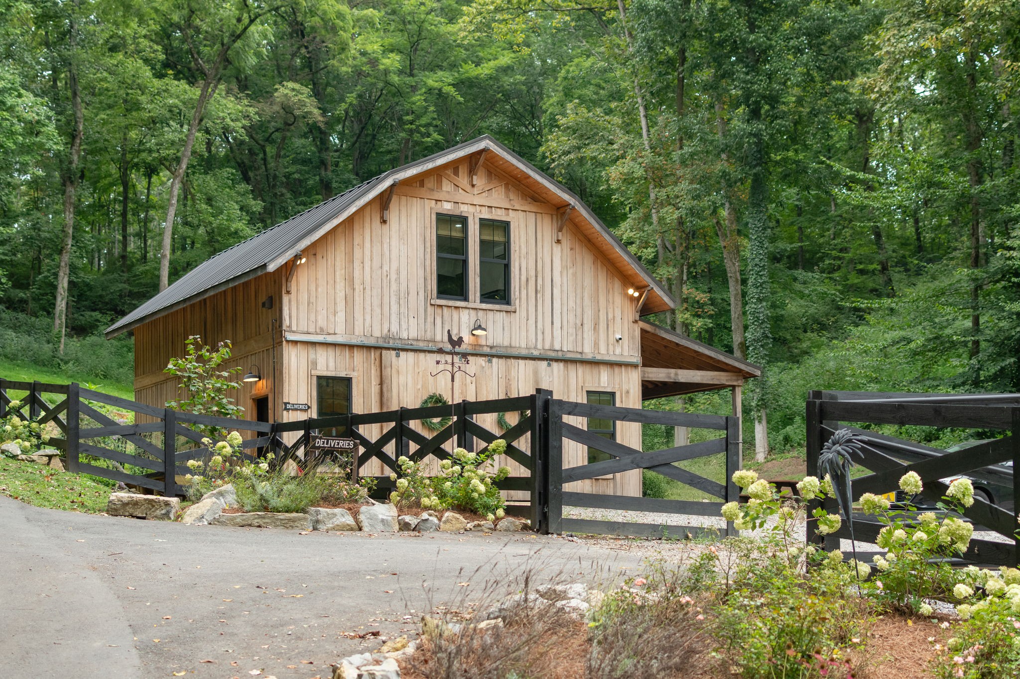 7518 River Road Pike