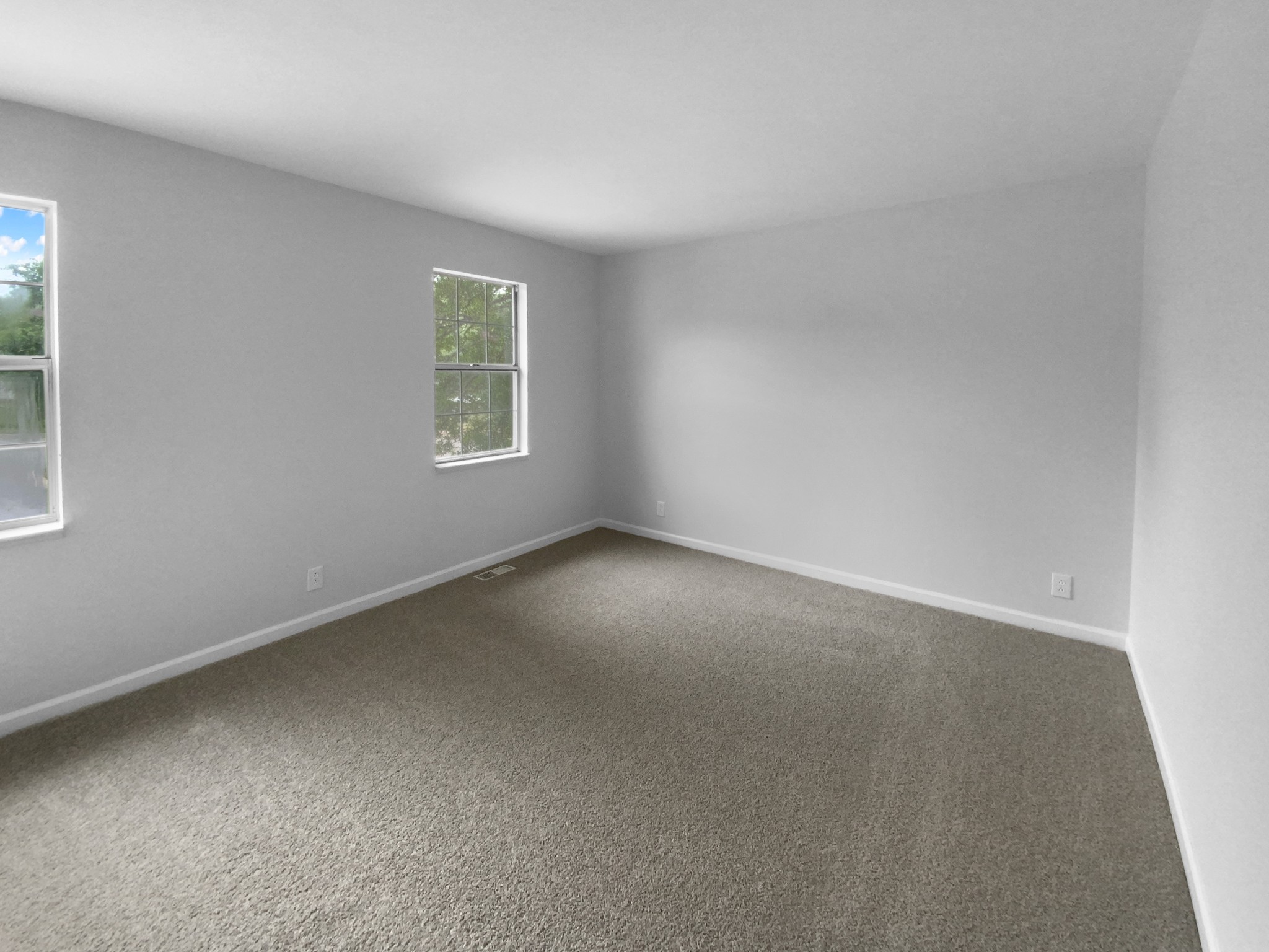 109 Azalea Ct