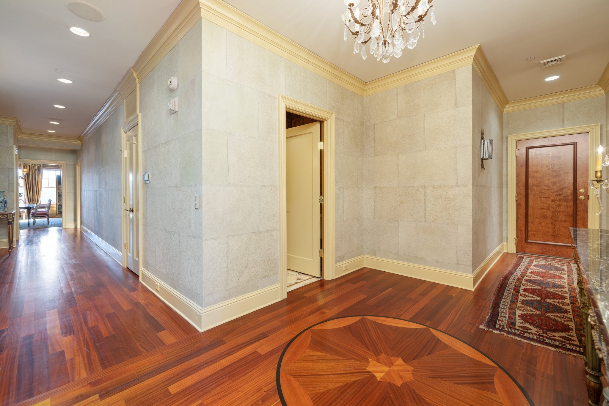 4000 West End Ave 403