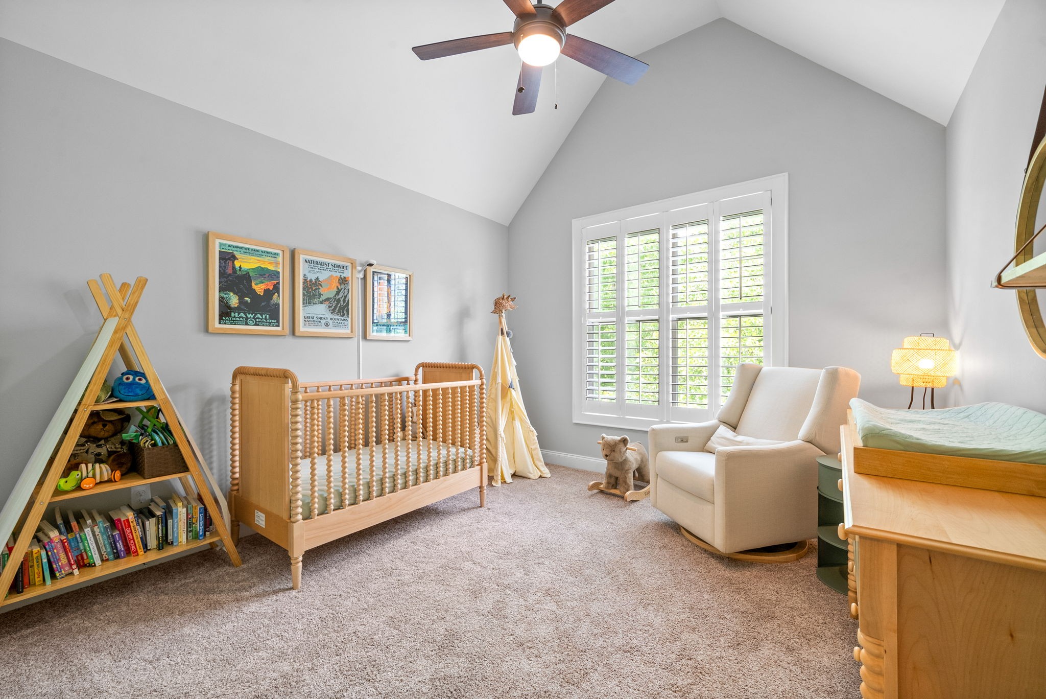 Clarksville, Tennessee 37043, United States, 5 Bedrooms Bedrooms, ,5 BathroomsBathrooms,Residential,Active,132218