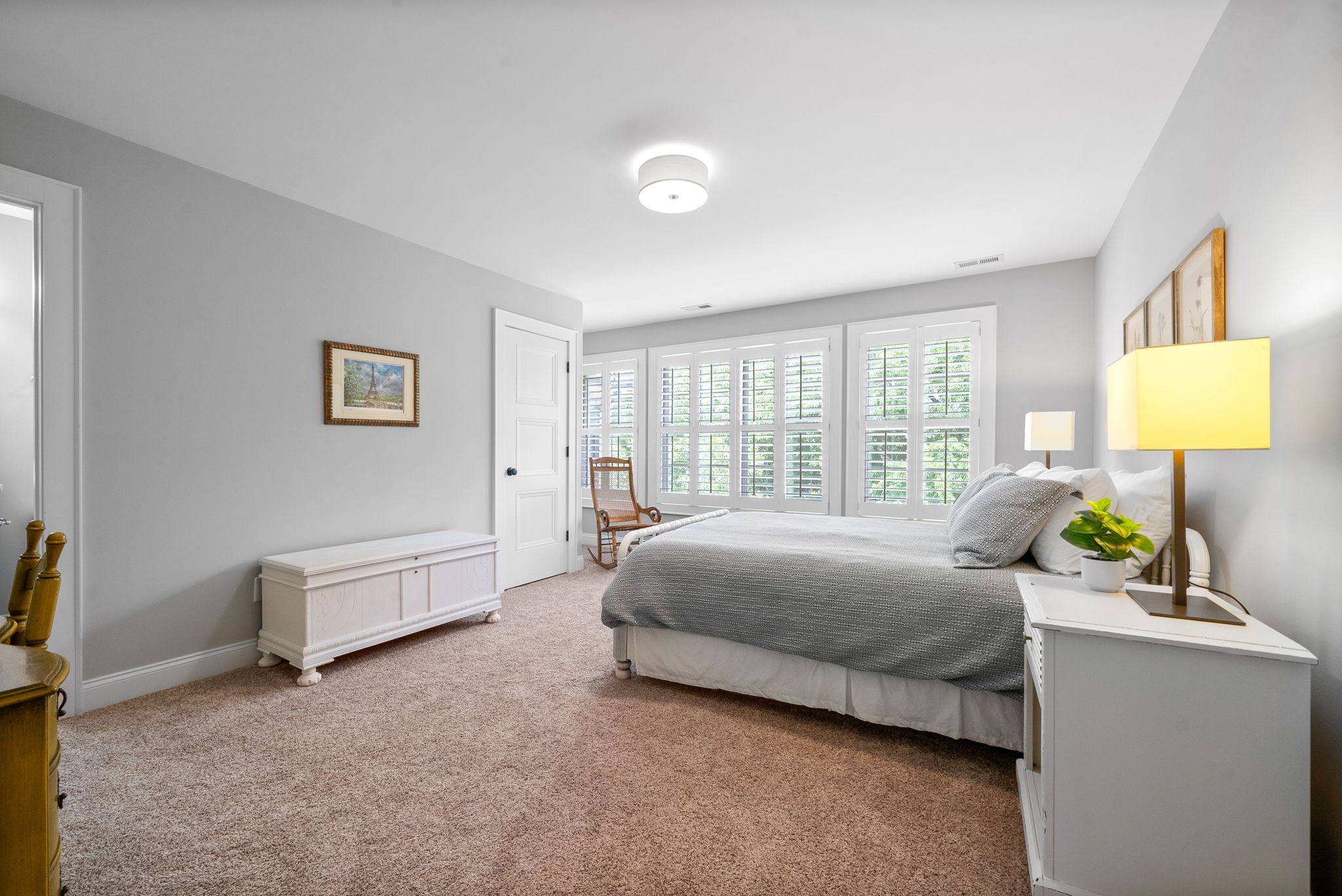 Clarksville, Tennessee 37043, United States, 5 Bedrooms Bedrooms, ,5 BathroomsBathrooms,Residential,Active,132218