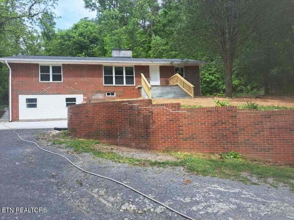 3525 Norris Fwy