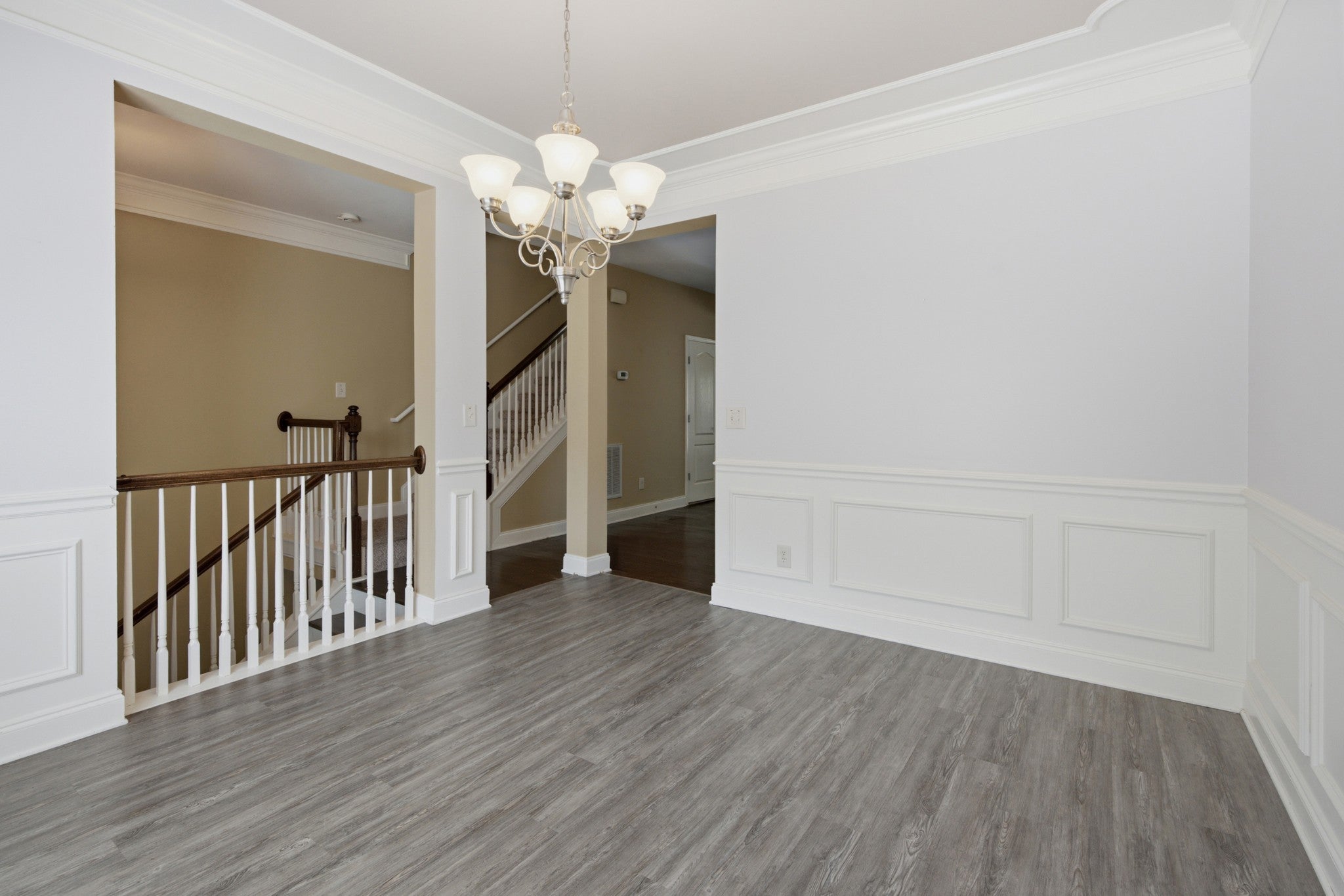 1066 Woodbury Falls Dr