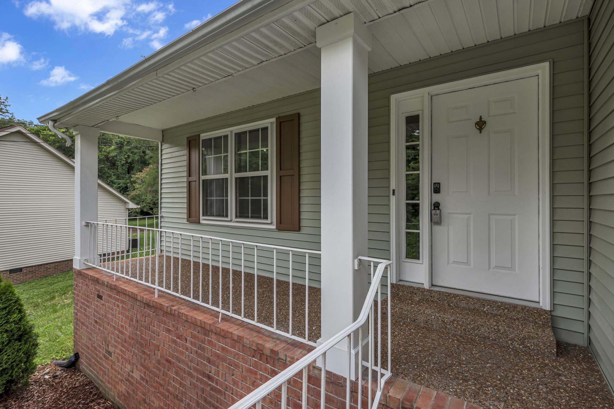 728 Glenn Ct
