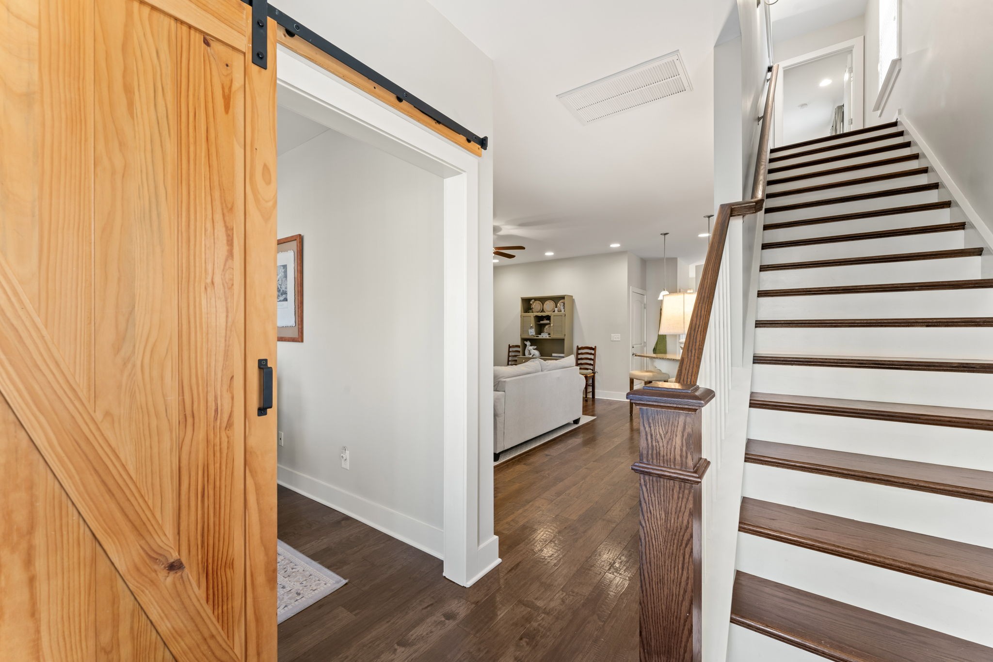 531 Vintage Green Ln