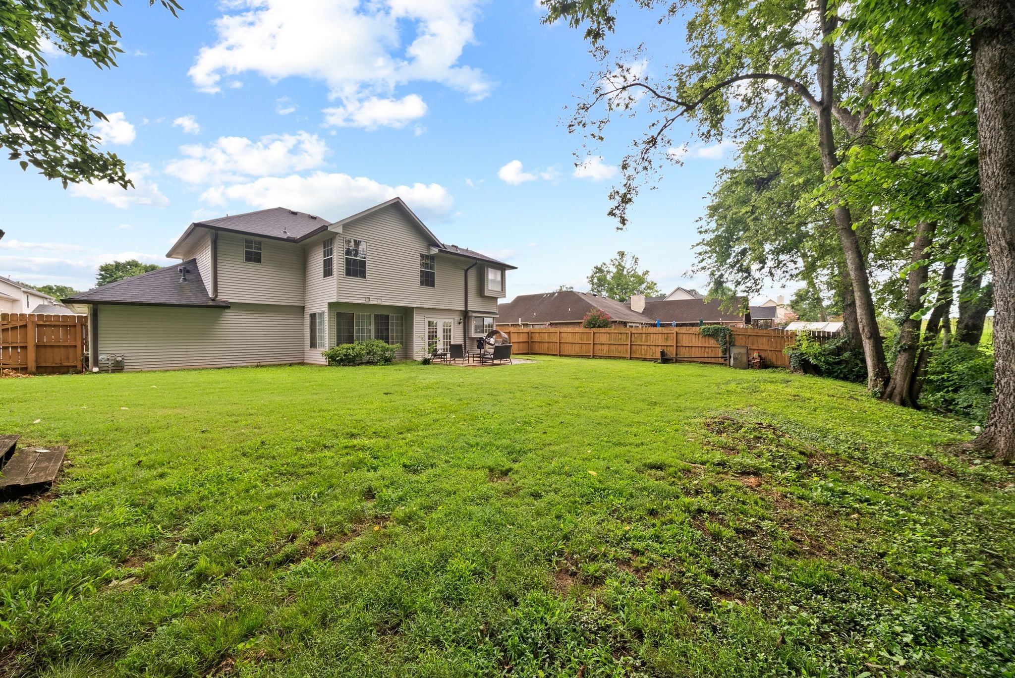 Picture for the property 3285685, 3 beds, 2.5 baths
