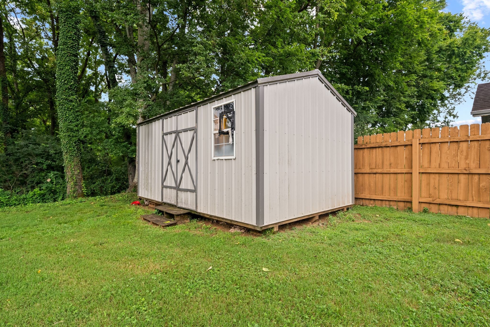 Picture for the property 3285685, 3 beds, 2.5 baths