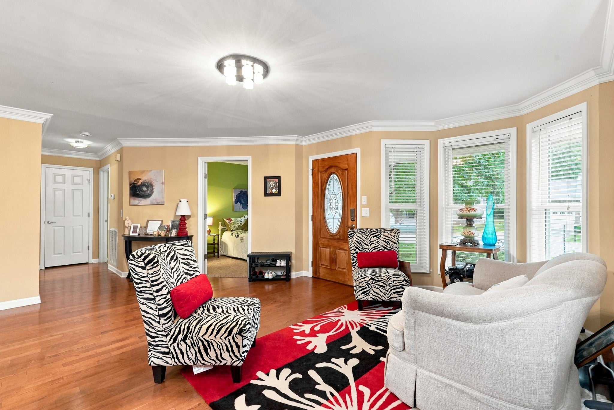 2008 Waterford Dr